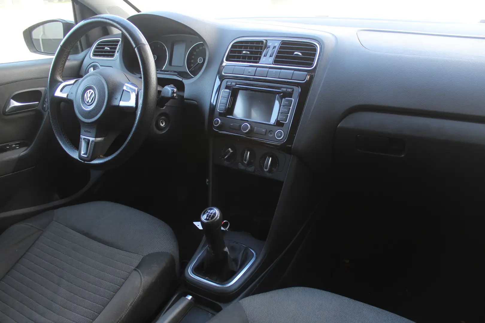 Volkswagen Polo 1.2 TSI Comfortline *Meeneemprijs*Navigatie/Climat Noir - 2