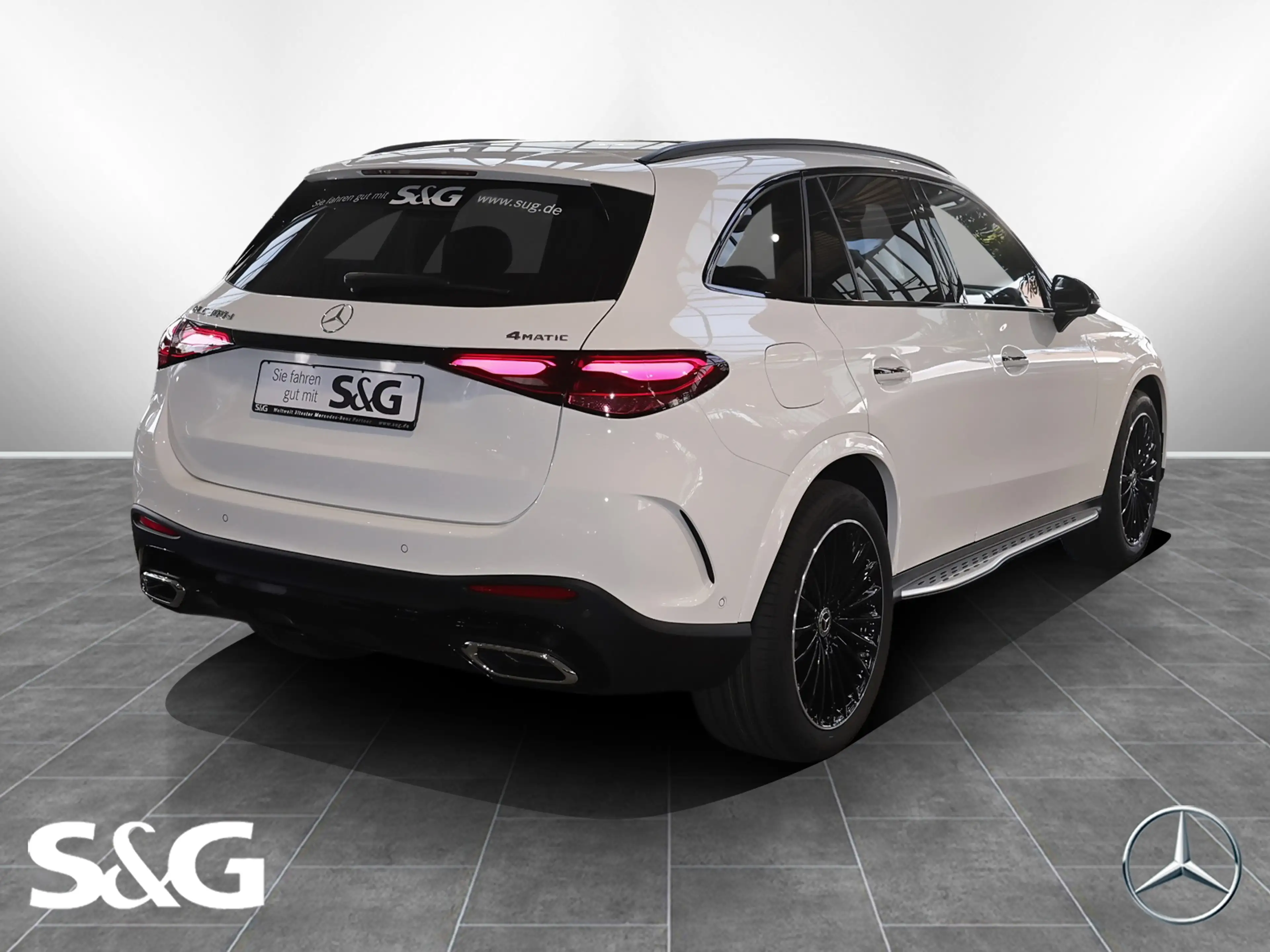 Mercedes-Benz GLC 300 d 4M AMG MBUX+360°+DIG-LED+AHK+Pano+20 — photo 2