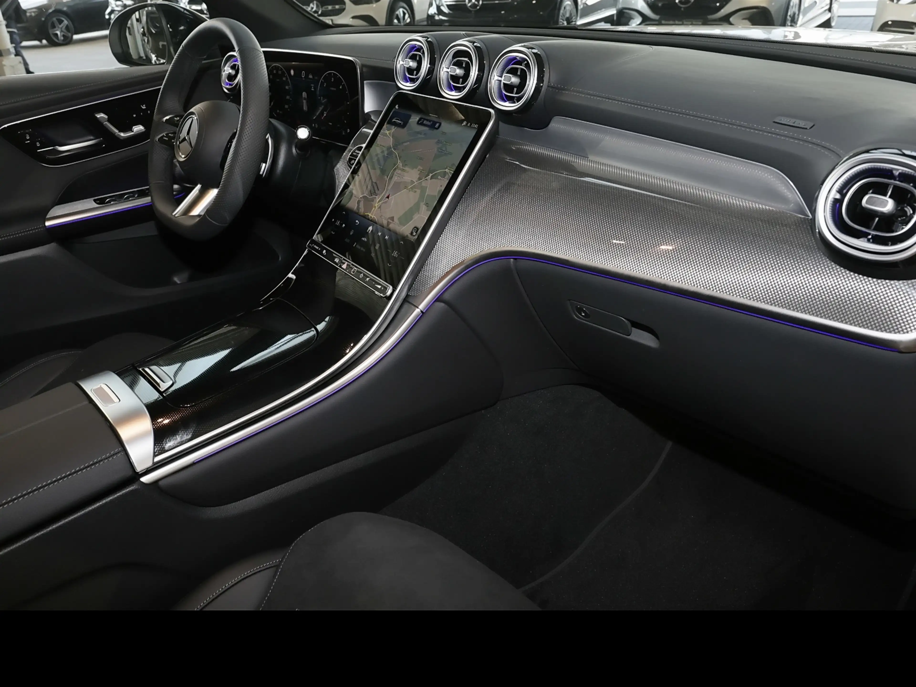 Mercedes-Benz GLC 300 d 4M AMG MBUX+360°+DIG-LED+AHK+Pano+20 — photo 8