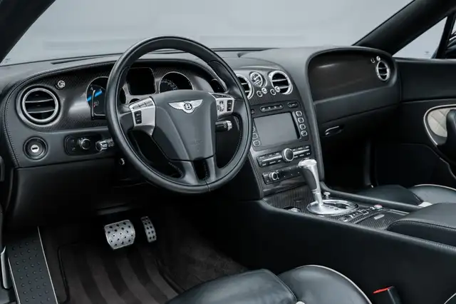 Bentley Continental GT view 9