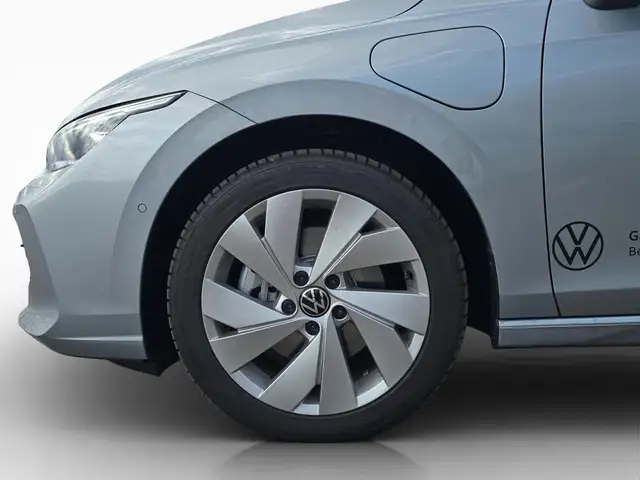 Volkswagen Golf view 8