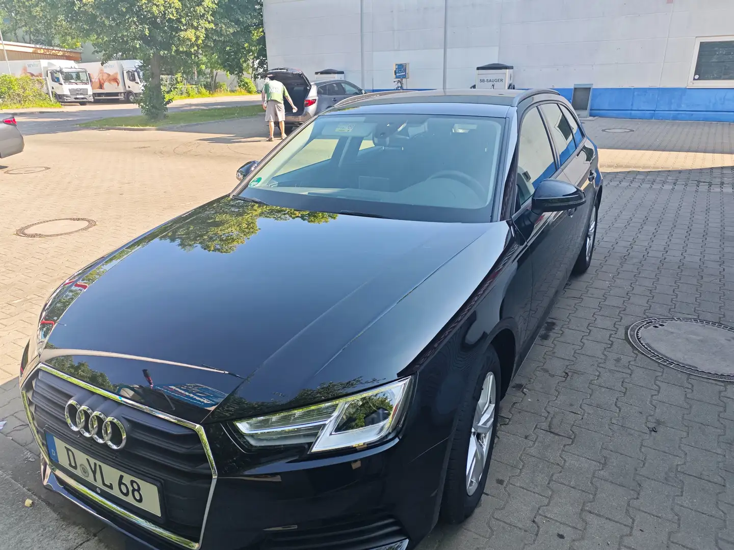 Audi A4 A4 1.4 TFSI S tronic sport Schwarz - 2