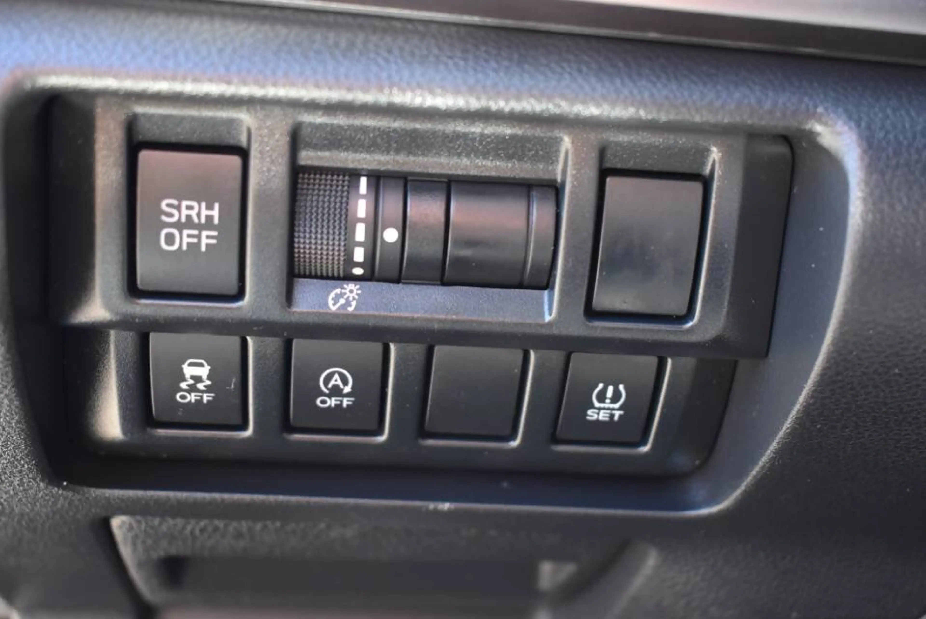 Subaru XV XV 1.6i Automatik Comfort Cam Navi SHZ DAB+ — photo 4