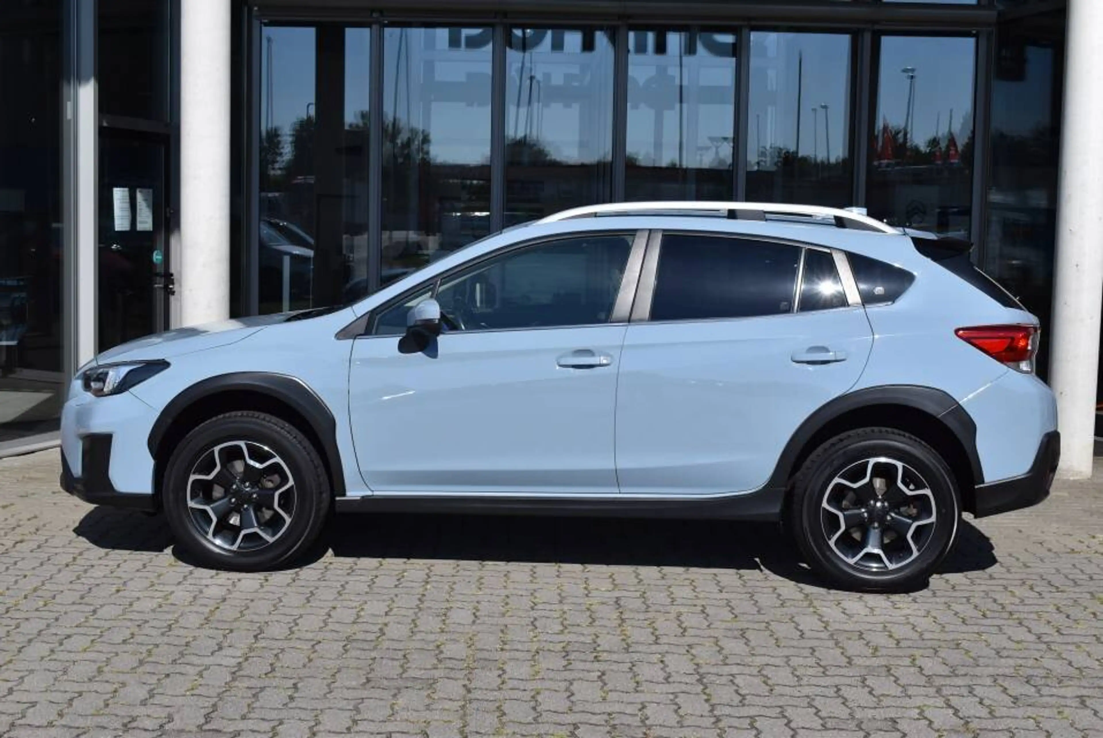 Subaru XV XV 1.6i Automatik Comfort Cam Navi SHZ DAB+ — photo 9