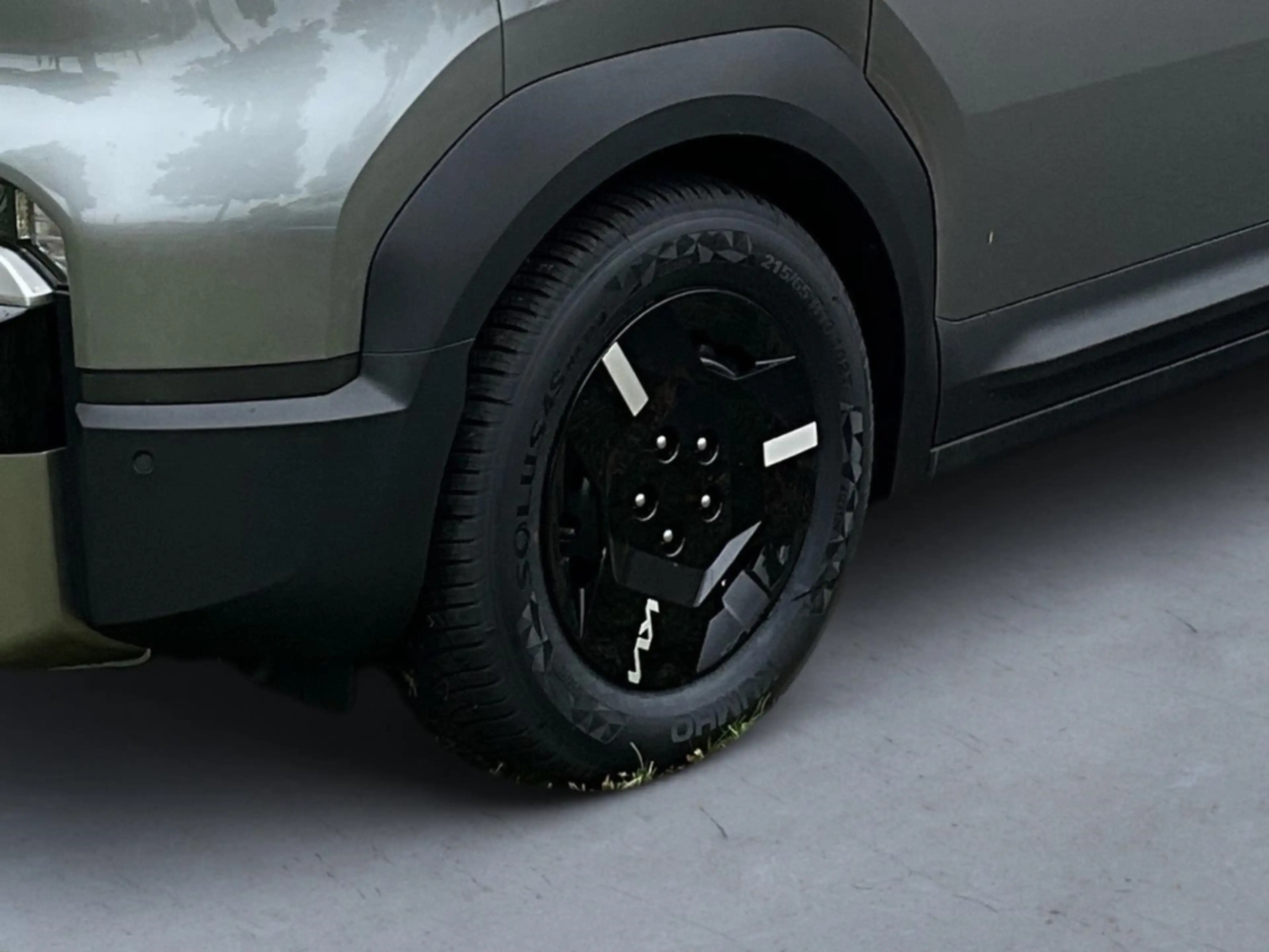 Kia PV5 Cargo 71.2 L2H1 3T Plus Wärmepume Allwetterreifen AHK — photo 5