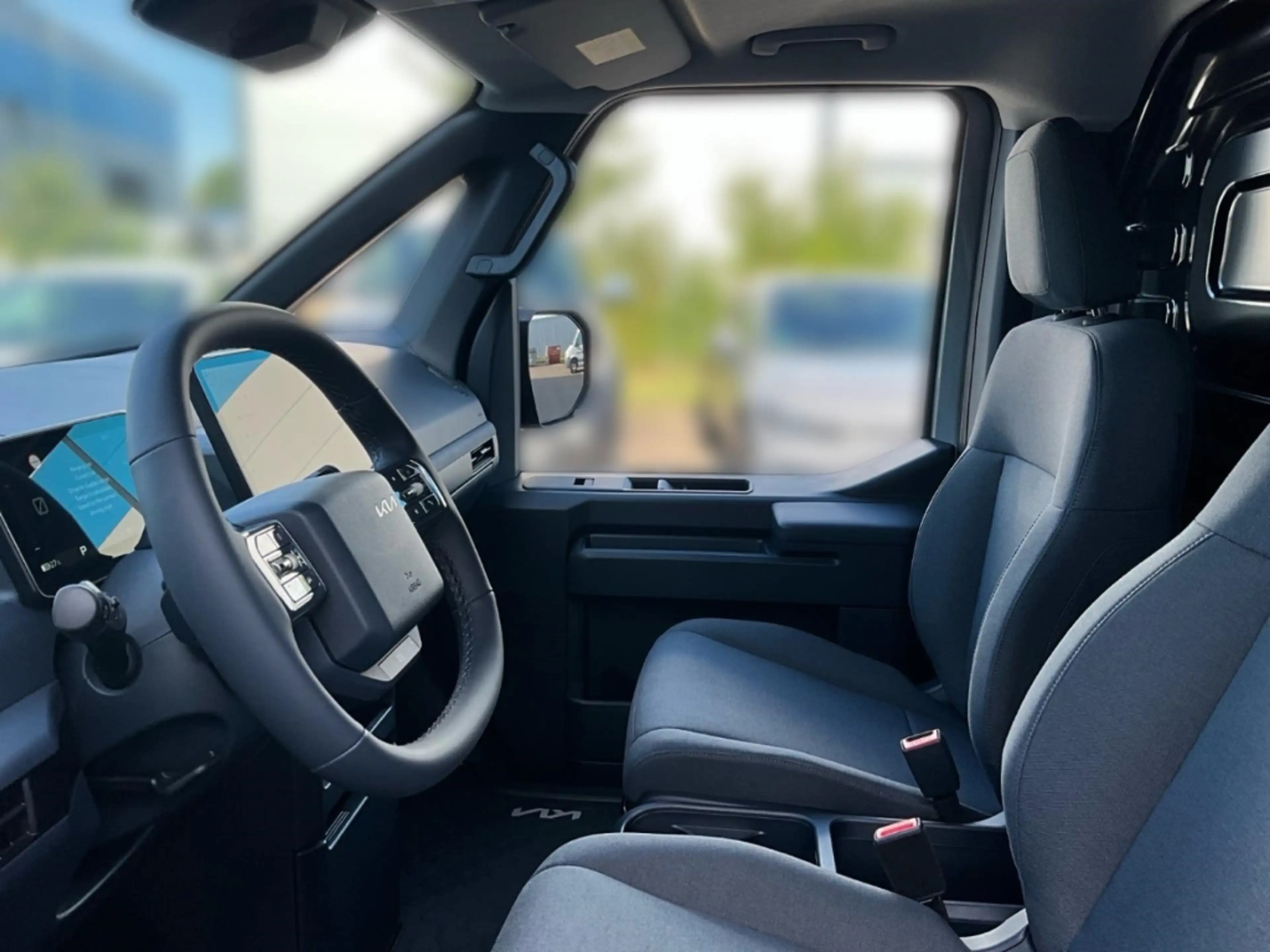 Kia PV5 Cargo 71.2 L2H1 3T Plus Wärmepume Allwetterreifen AHK — photo 6
