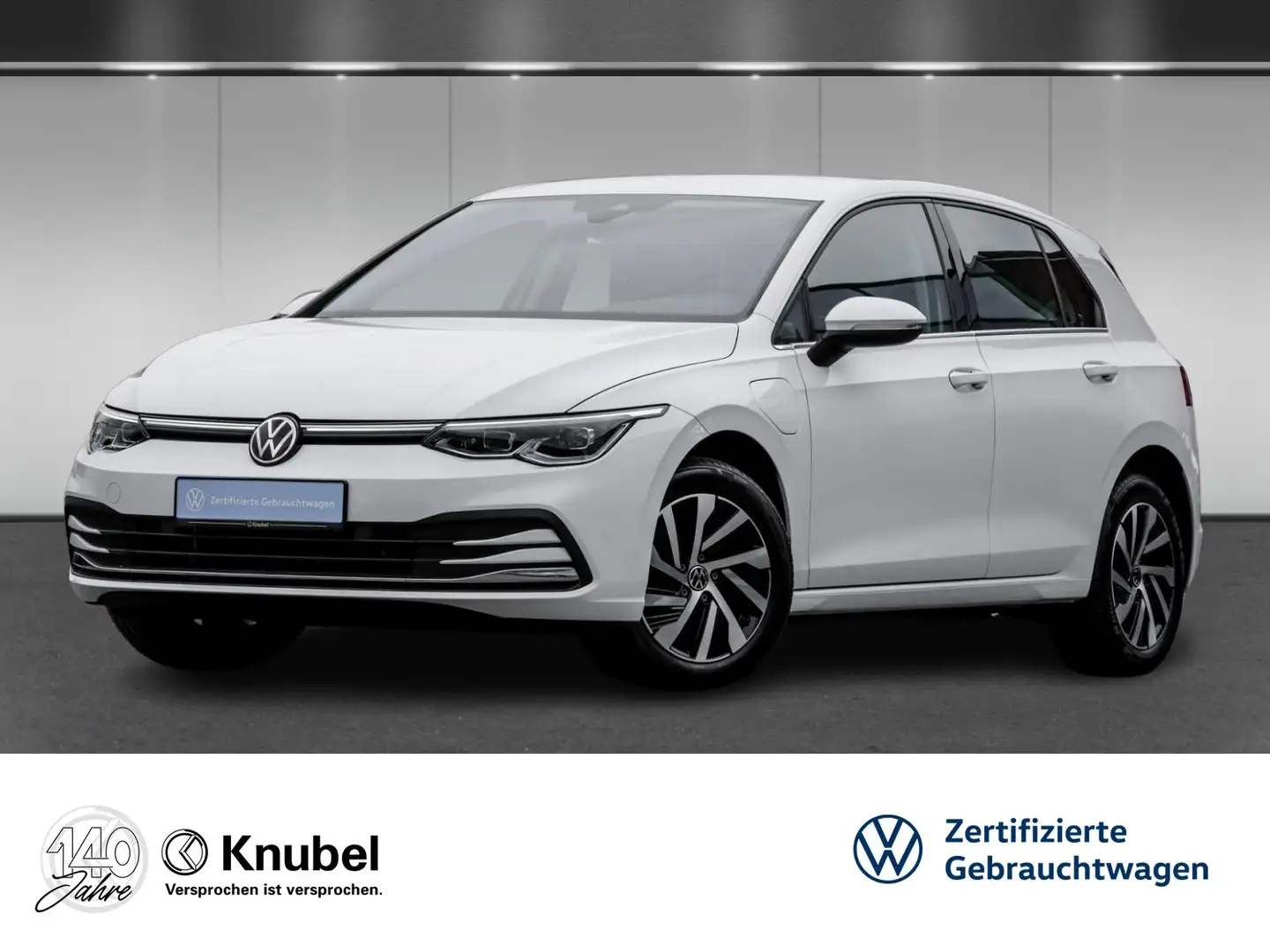 Volkswagen Golf VIII Style eHybrid DSG AHK Navi ACC TravelAss. LED Blanc - 1