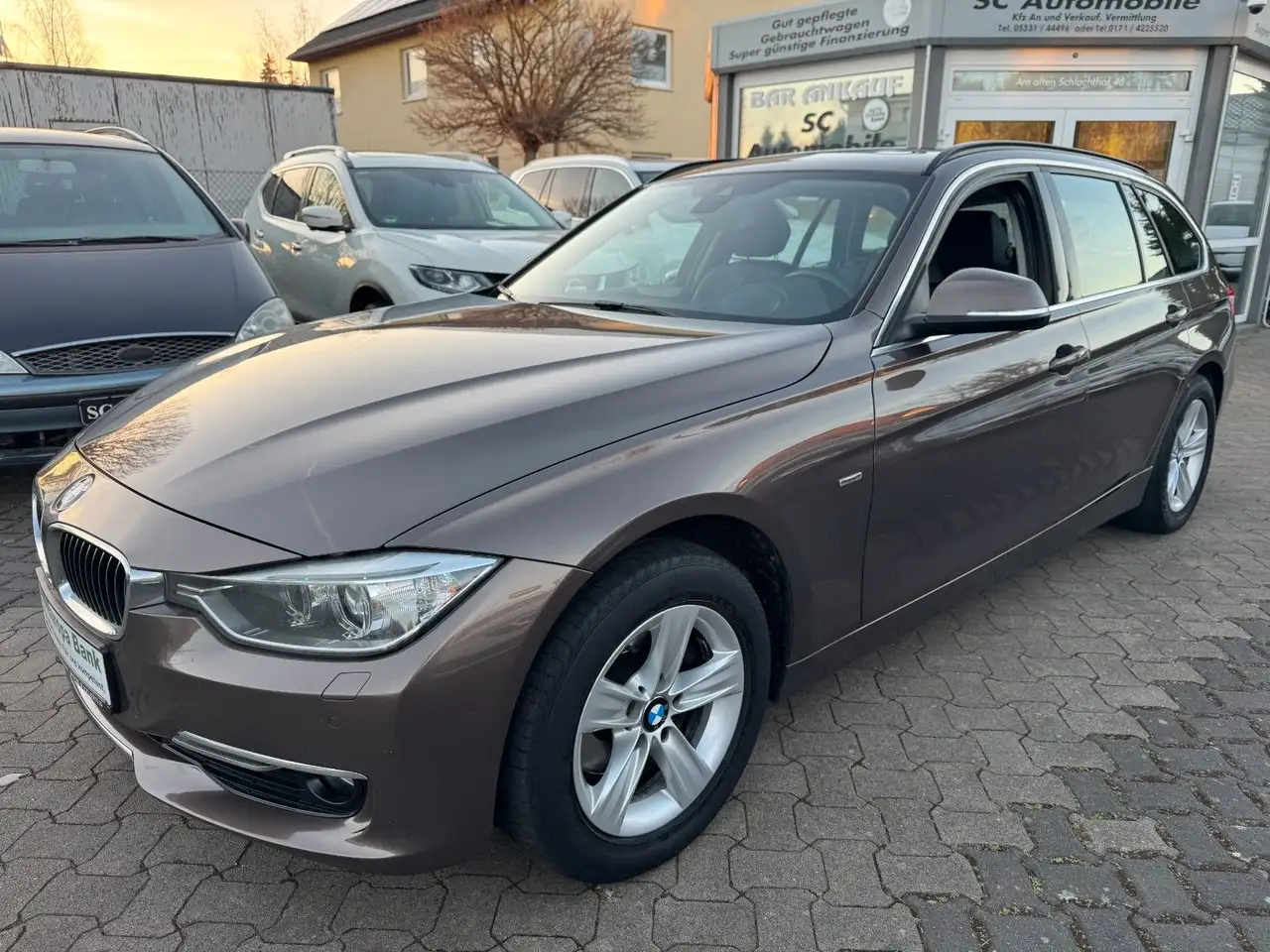 BMW 320