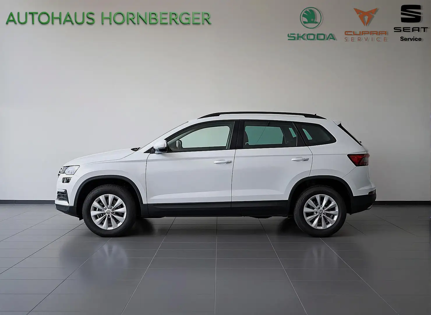 Skoda Karoq Selection 1.5TSI 150PS AHK Kamera Tempomat LED PDC Weiß - 2