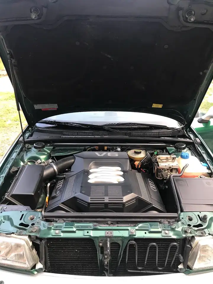 Audi Cabriolet 1,6 V6 coupé, foto 5