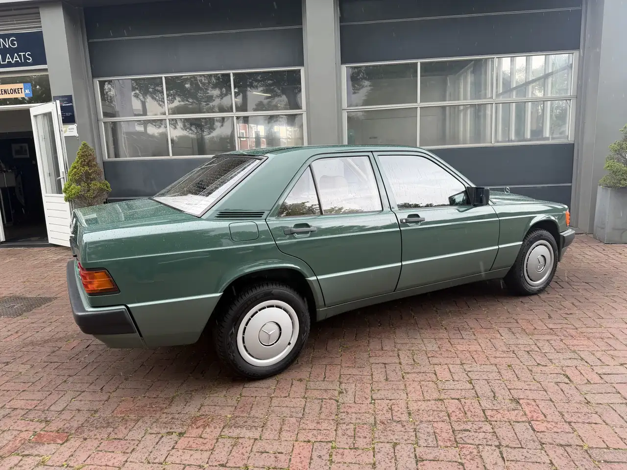 Mercedes-Benz 190 2.0 Bj 1988 Automaat Uniek Schuurvonds moet gezien, foto 2