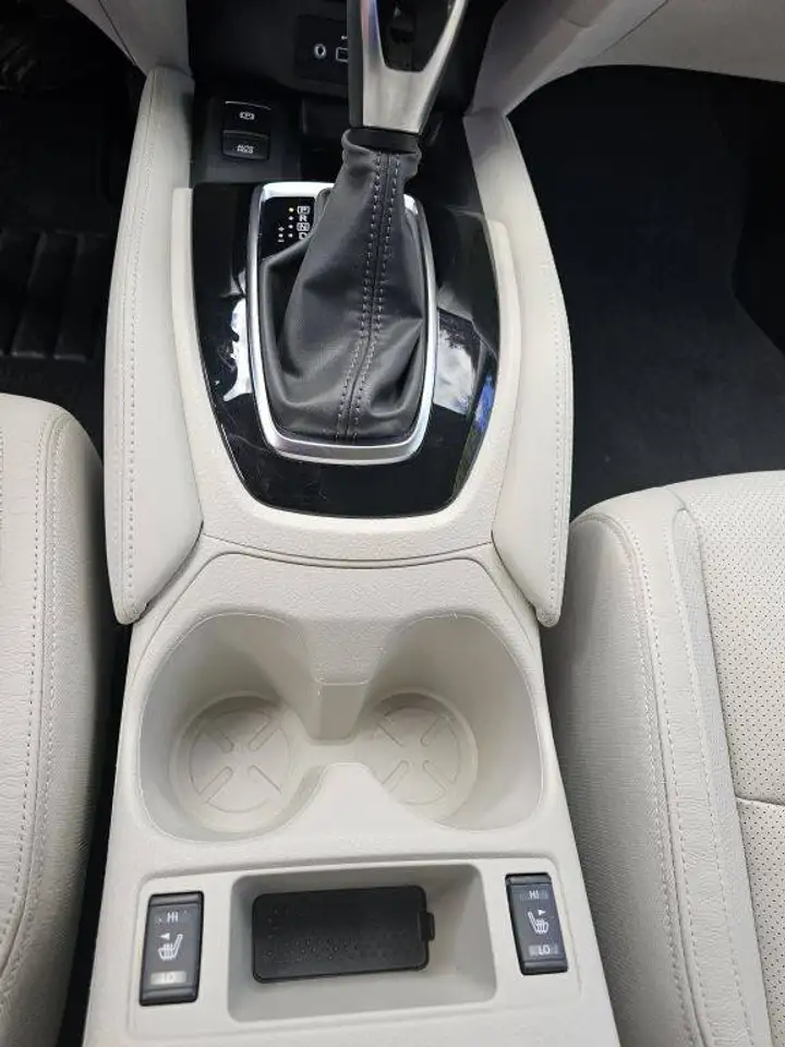 Nissan Qashqai снимка Nissan Qashqai