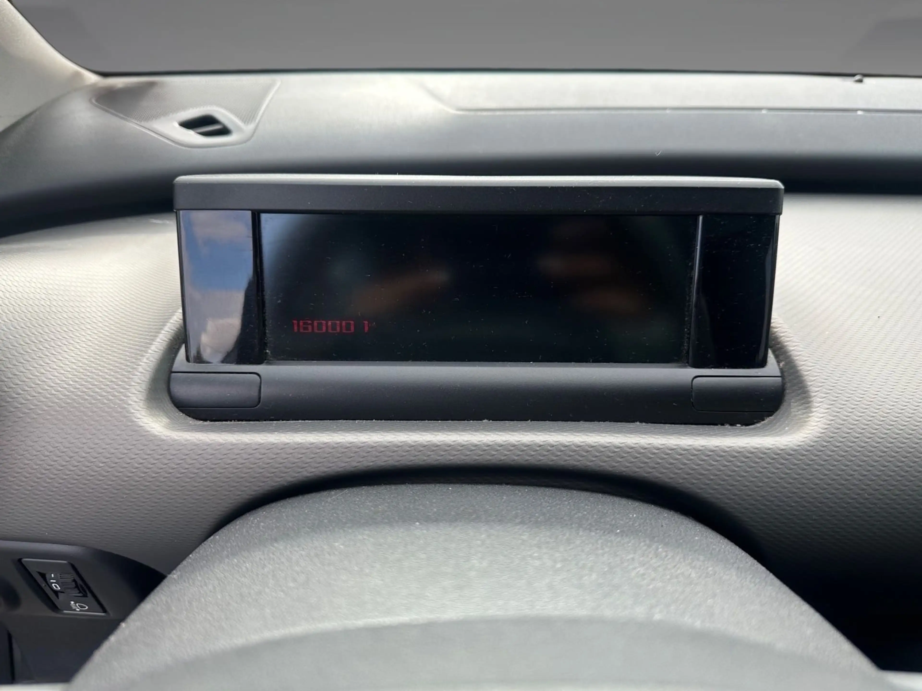 Citroen C4 Cactus Shine Navi Kamera — photo 10