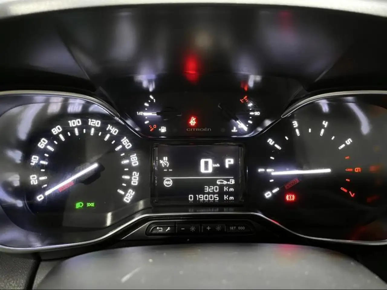 Citroen C3 Aircross Max, миниатюра 17