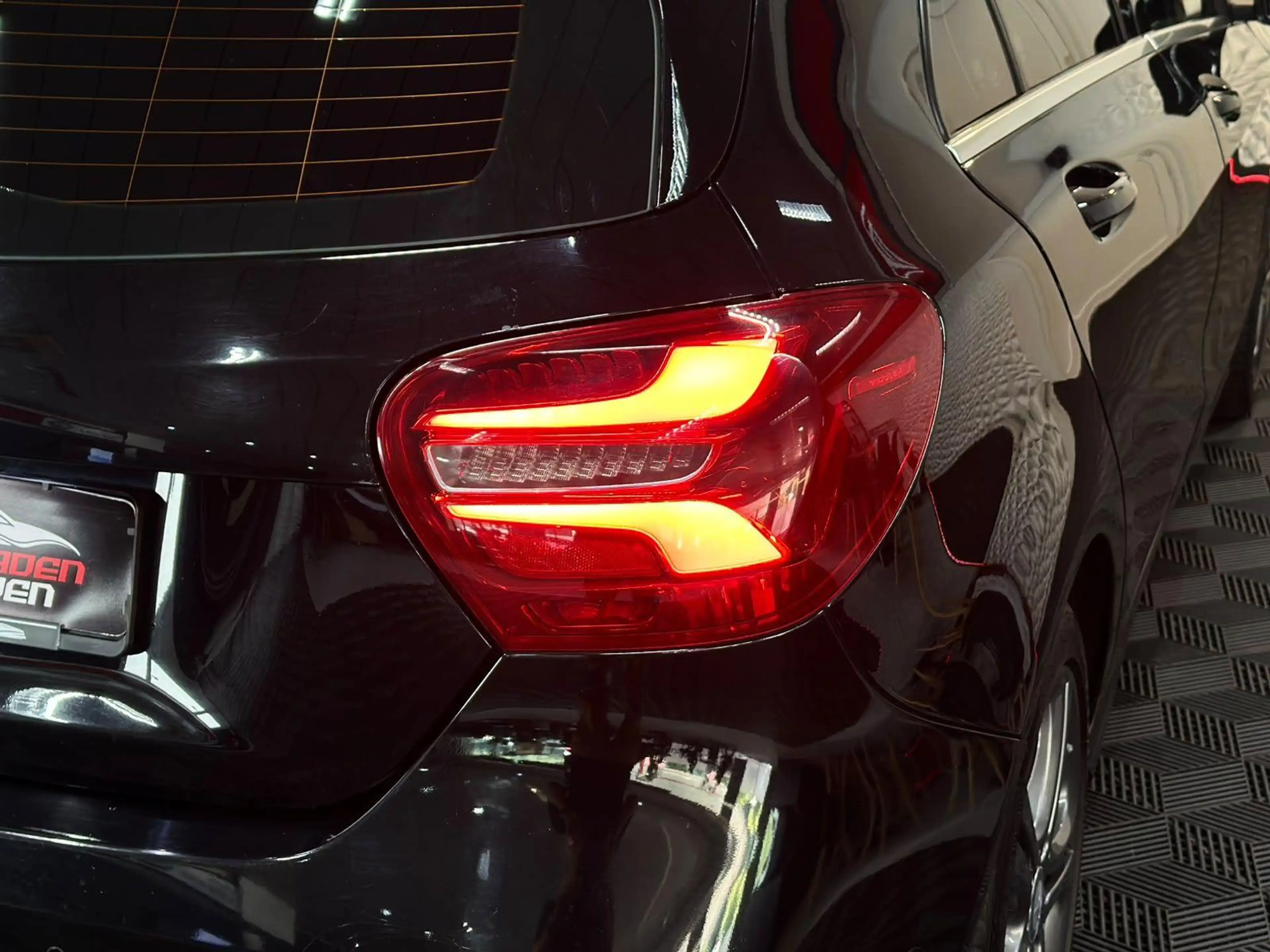 Mercedes-Benz A 160 A160 STYLE LED#SHZ#TEMP#PDC#NAV#KLIMA#DYN.SELECT — photo 10