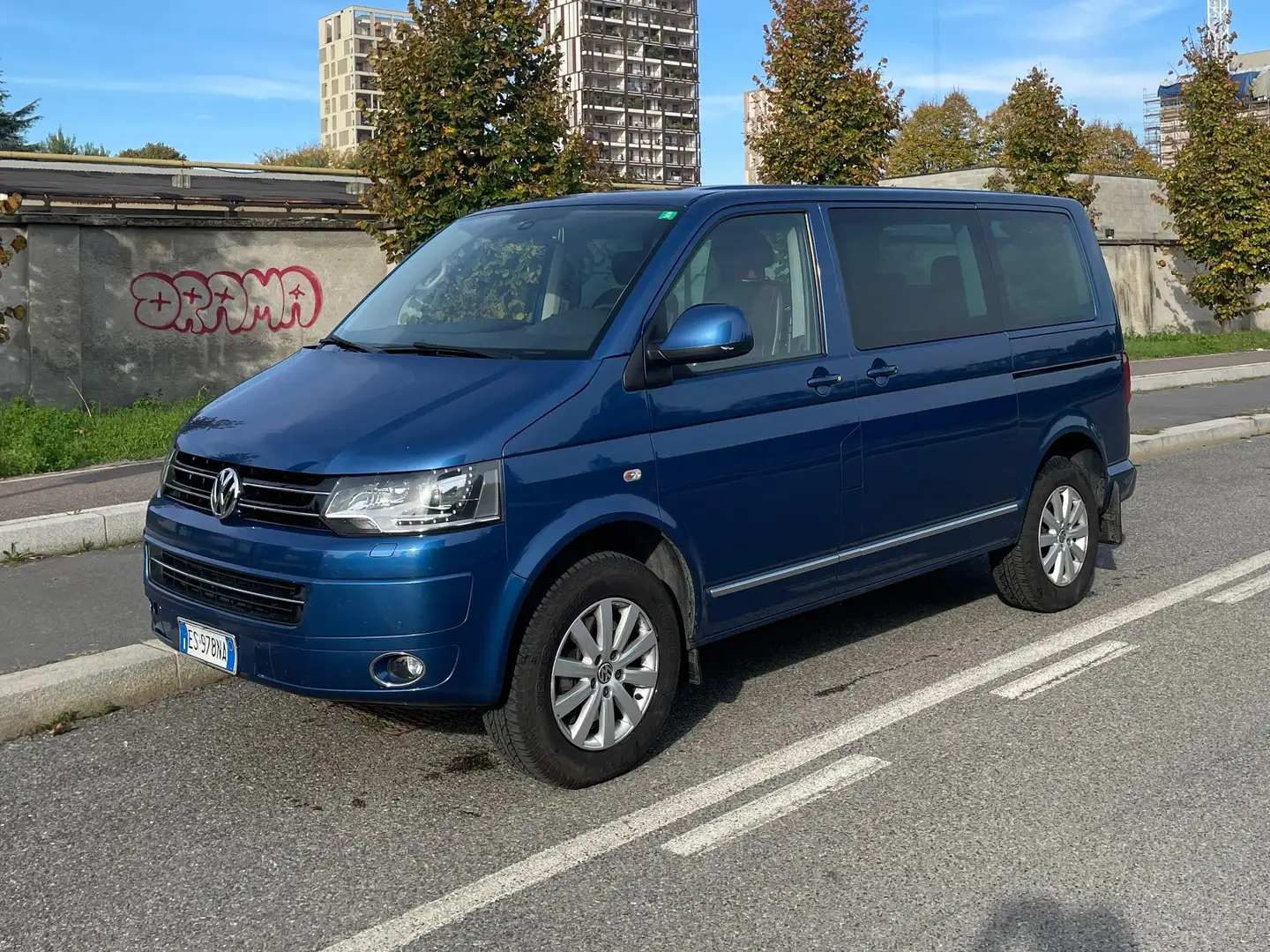 Volkswagen T5 Multivan Multivan T5 BiTDI 180cv DSG Highline 4motion Blu/Azzurro - 2