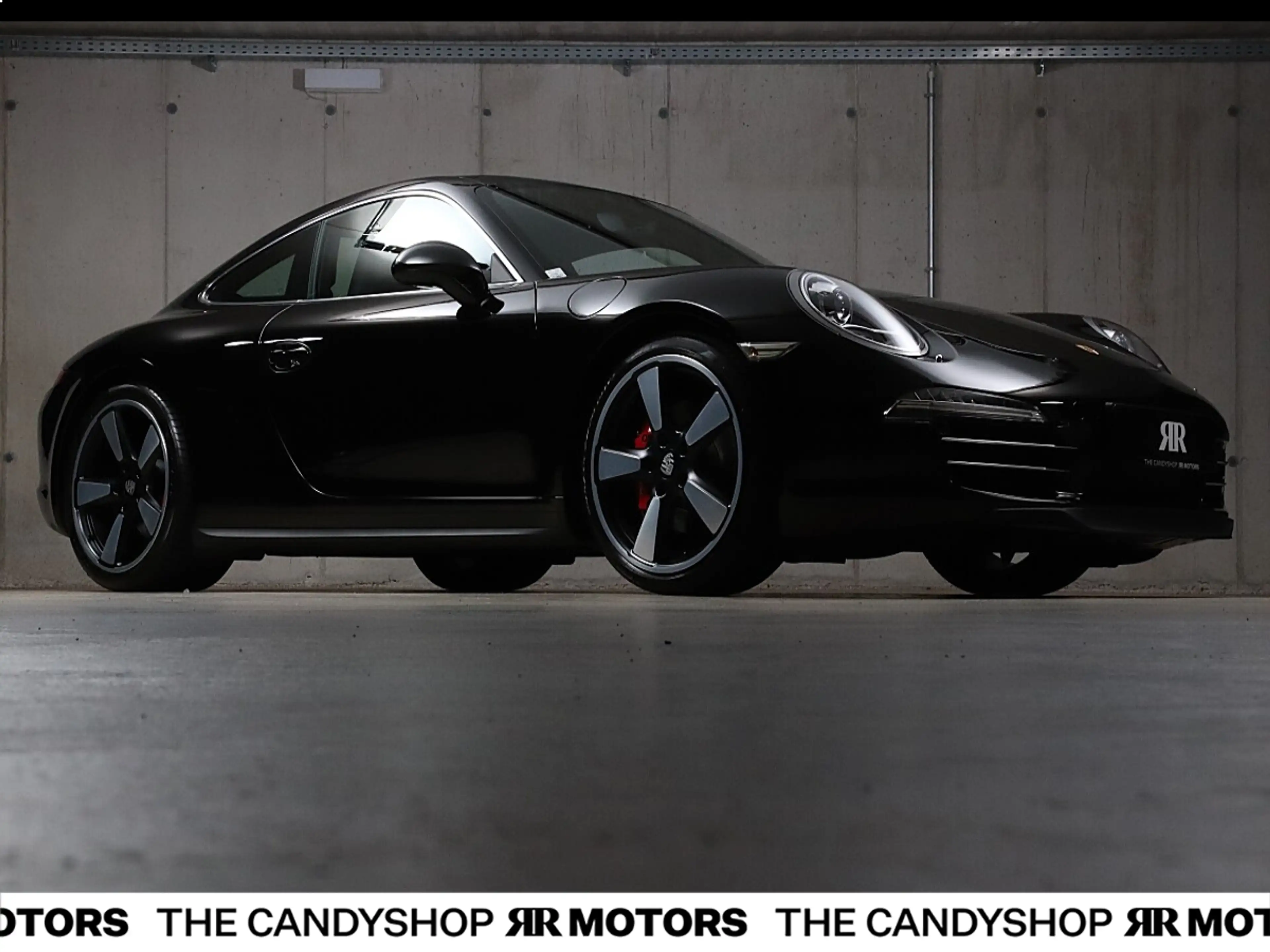 Porsche 911 Carrera S Coupé 50 Jahre *SONDERMODELL* — photo 2