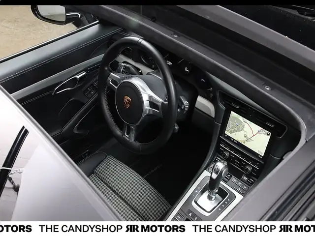 Porsche 911 Carrera S Coupé 50 Jahre  *SONDERMODELL* Ansicht 26