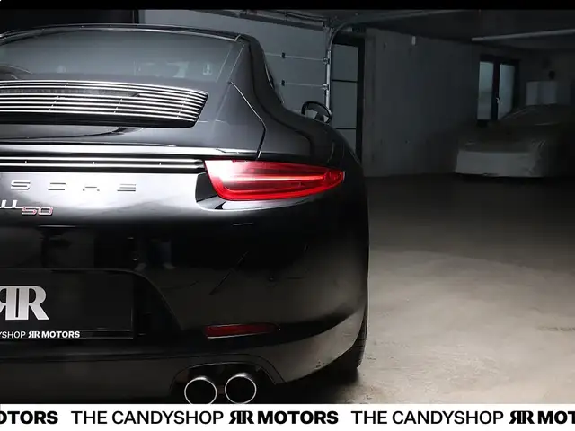Porsche 911 Carrera S Coupé 50 Jahre  *SONDERMODELL* Ansicht 5