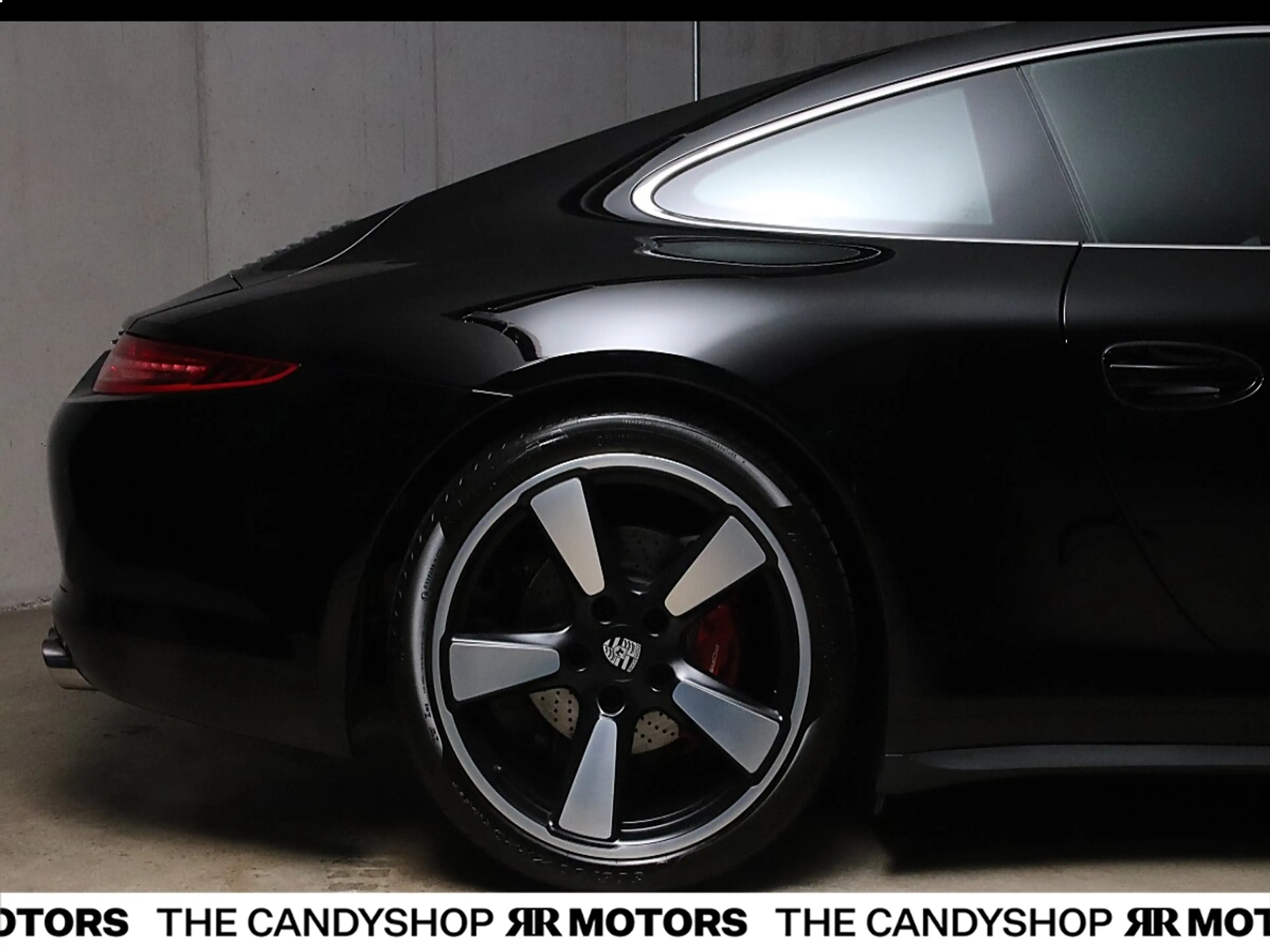 Porsche 911 Carrera S Coupé 50 Jahre *SONDERMODELL* — photo 11