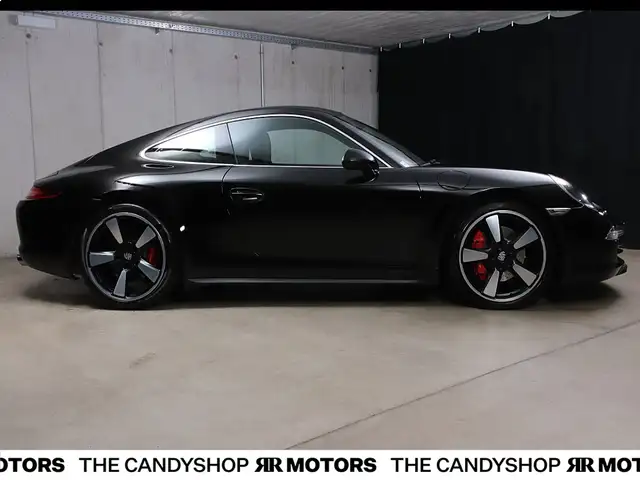 Porsche 911 Carrera S Coupé 50 Jahre  *SONDERMODELL* Ansicht 3