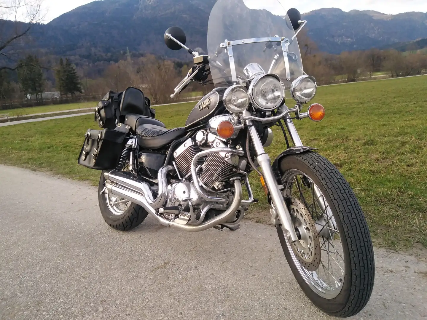 Yamaha XV 535 Noir - 1