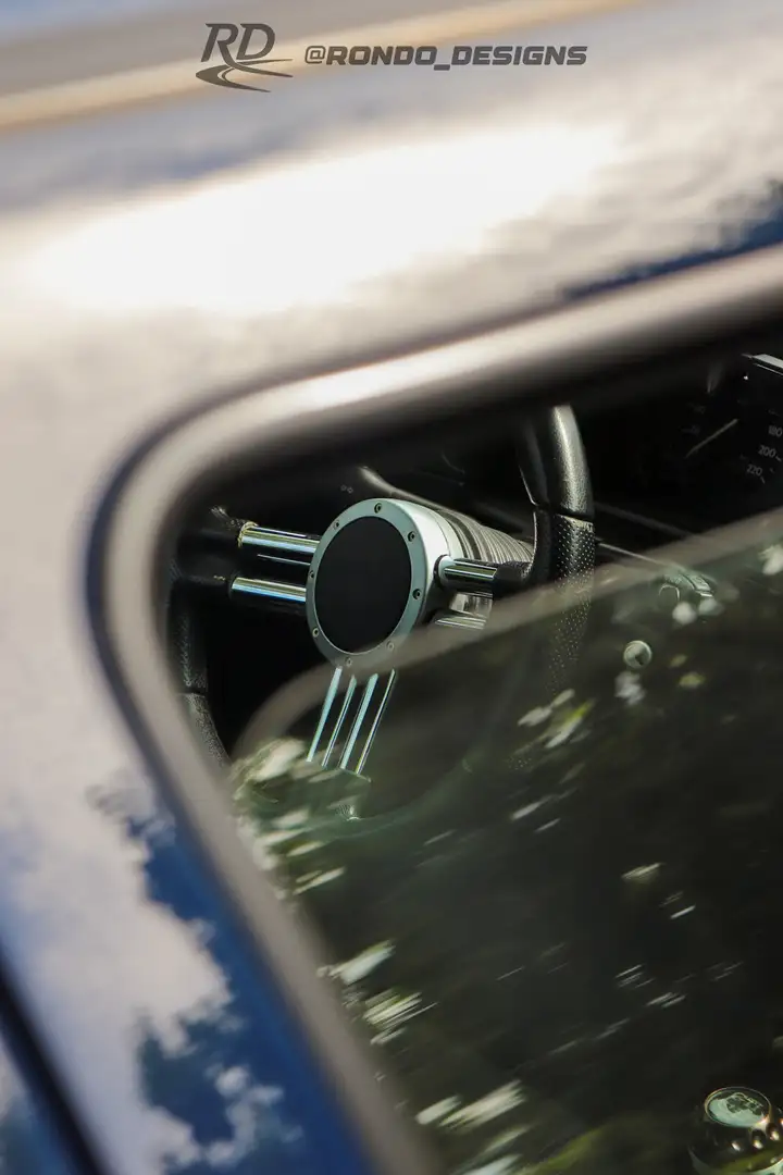 Volkswagen Golf 2.0 GTi - 1