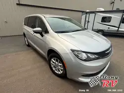 Chrysler Grand Caravan 2023