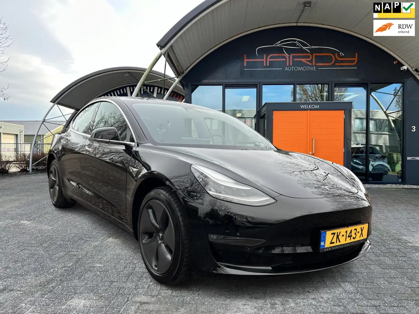 Tesla Model 3 Standard RWD Plus 60 kWh Enhanged Autopilot Trekha Negro - 1