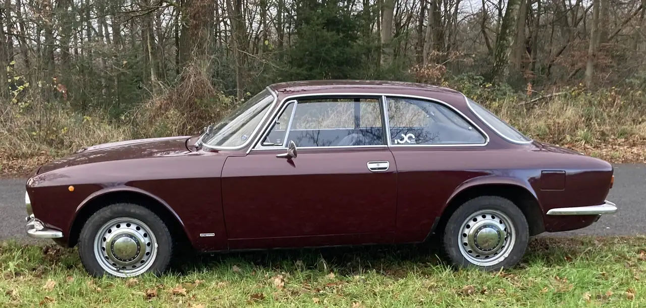 Alfa Romeo Giulia GT 1.3 Junior Bertone, foto 2
