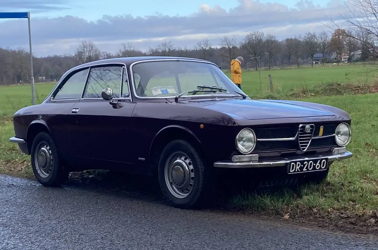 Alfa Romeo Giulia GT 1.3 Junior Bertone, foto 4