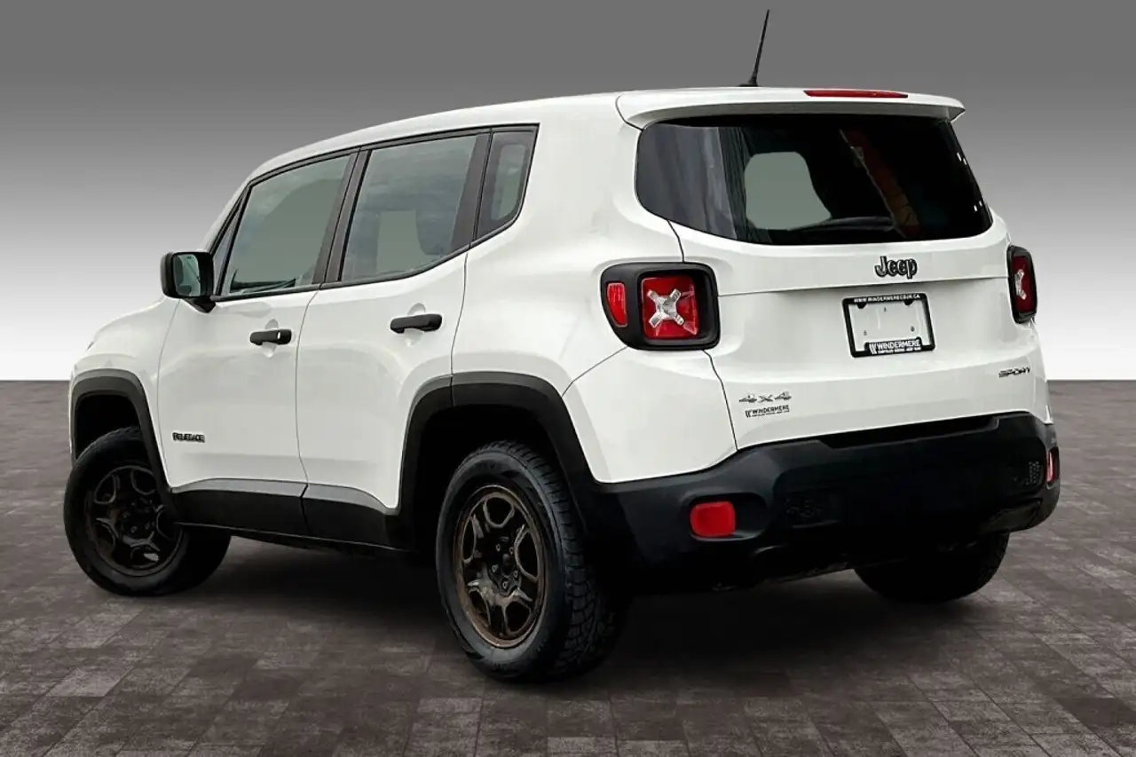 Jeep Renegade photo Jeep Renegade