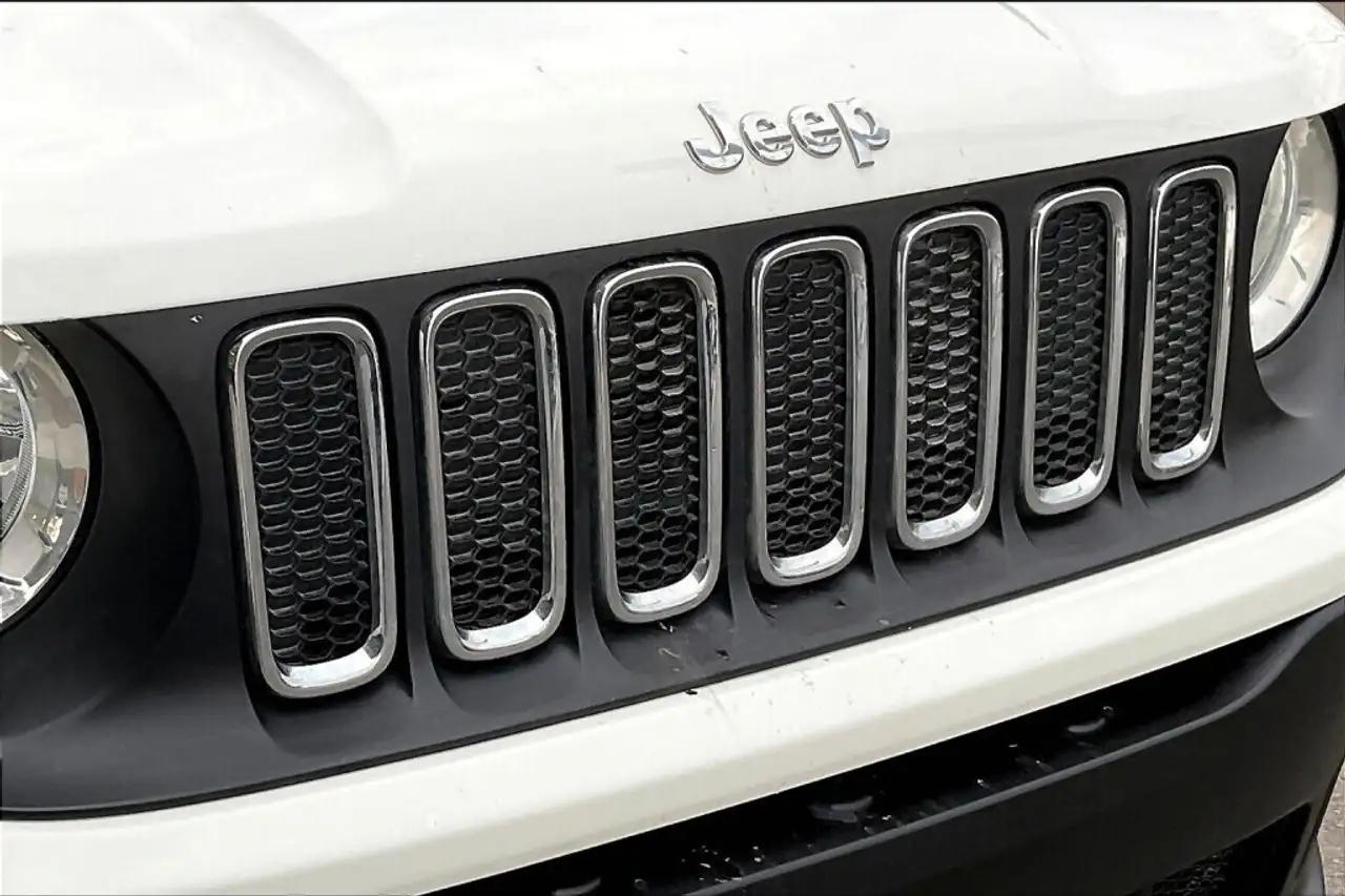 Jeep Renegade photo Jeep Renegade