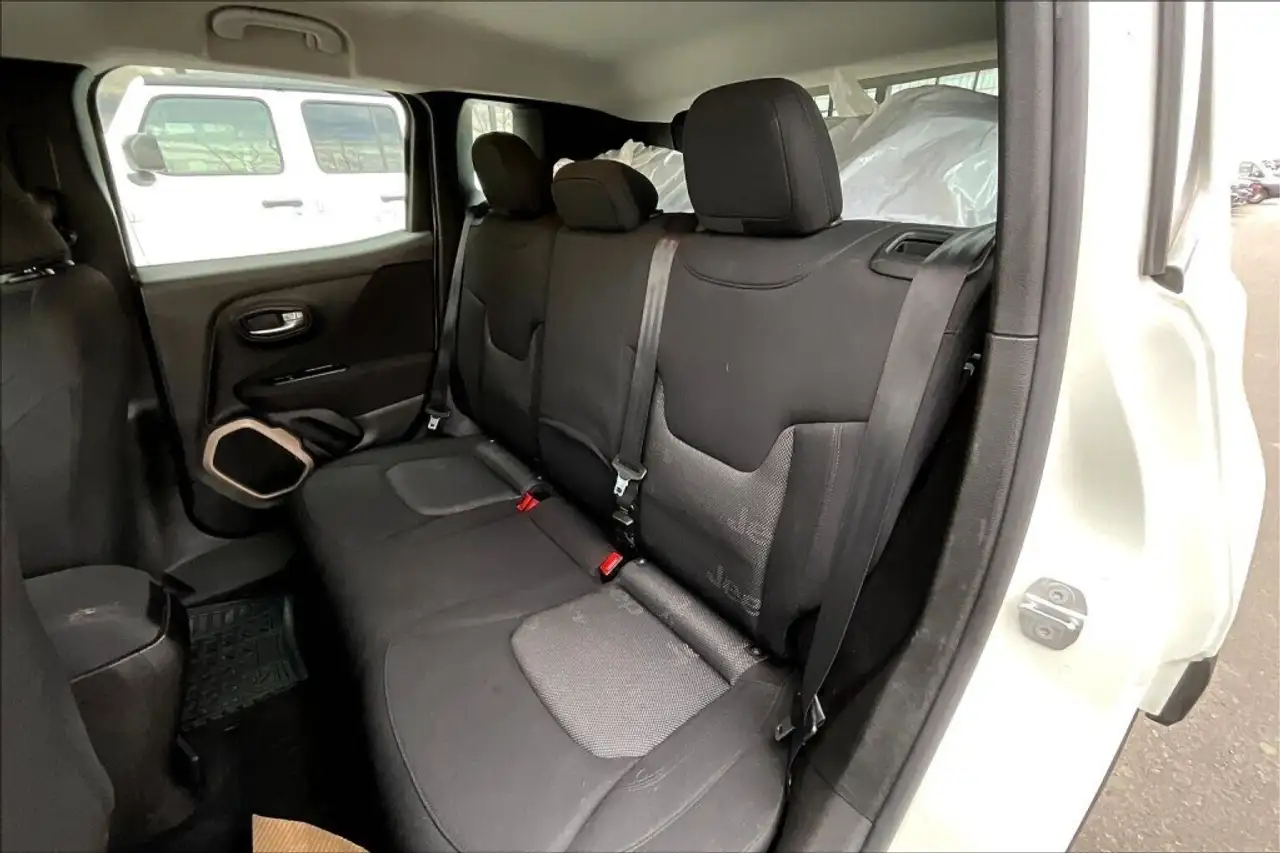 Jeep Renegade photo Jeep Renegade