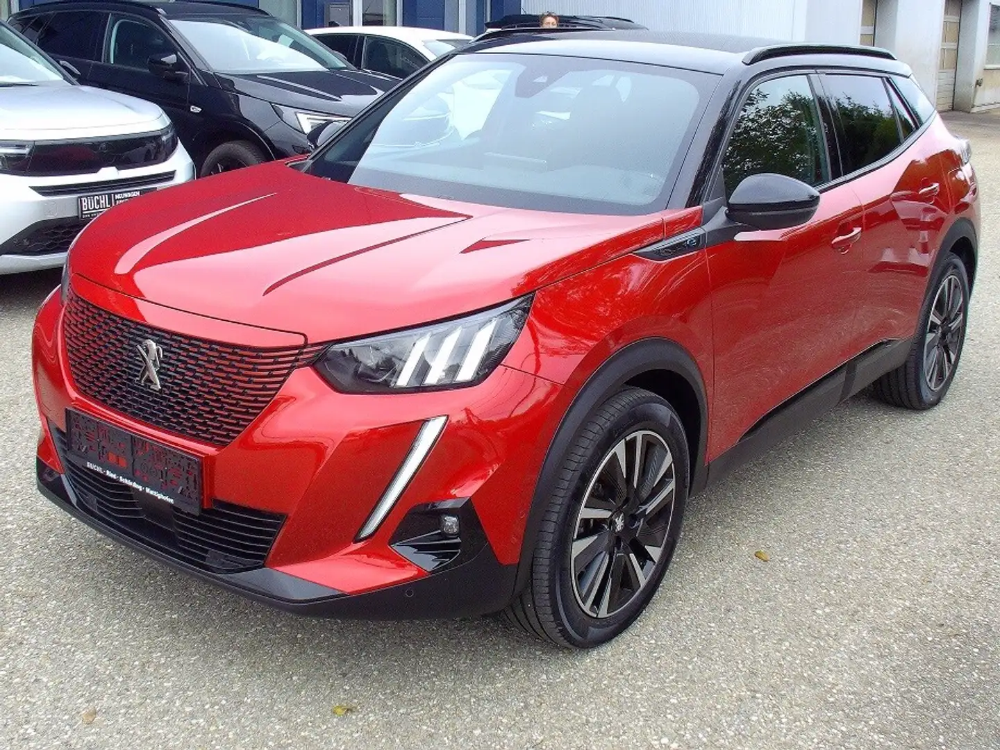 Peugeot e-2008 50kWh GT Pack Rot - 2