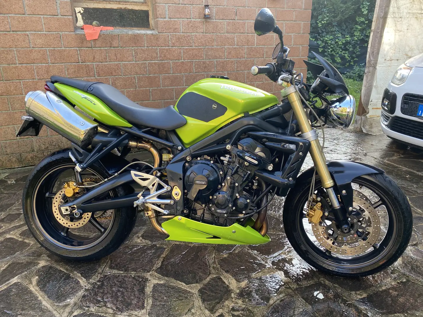 Triumph Street Triple 675 - 1