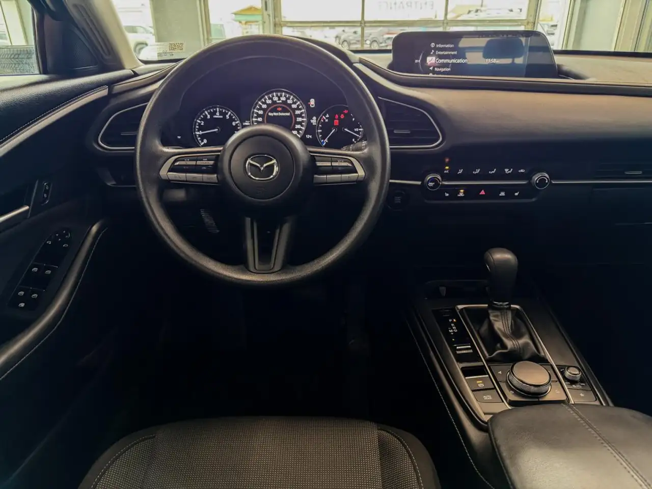 Mazda CX-30 снимка Mazda CX-30