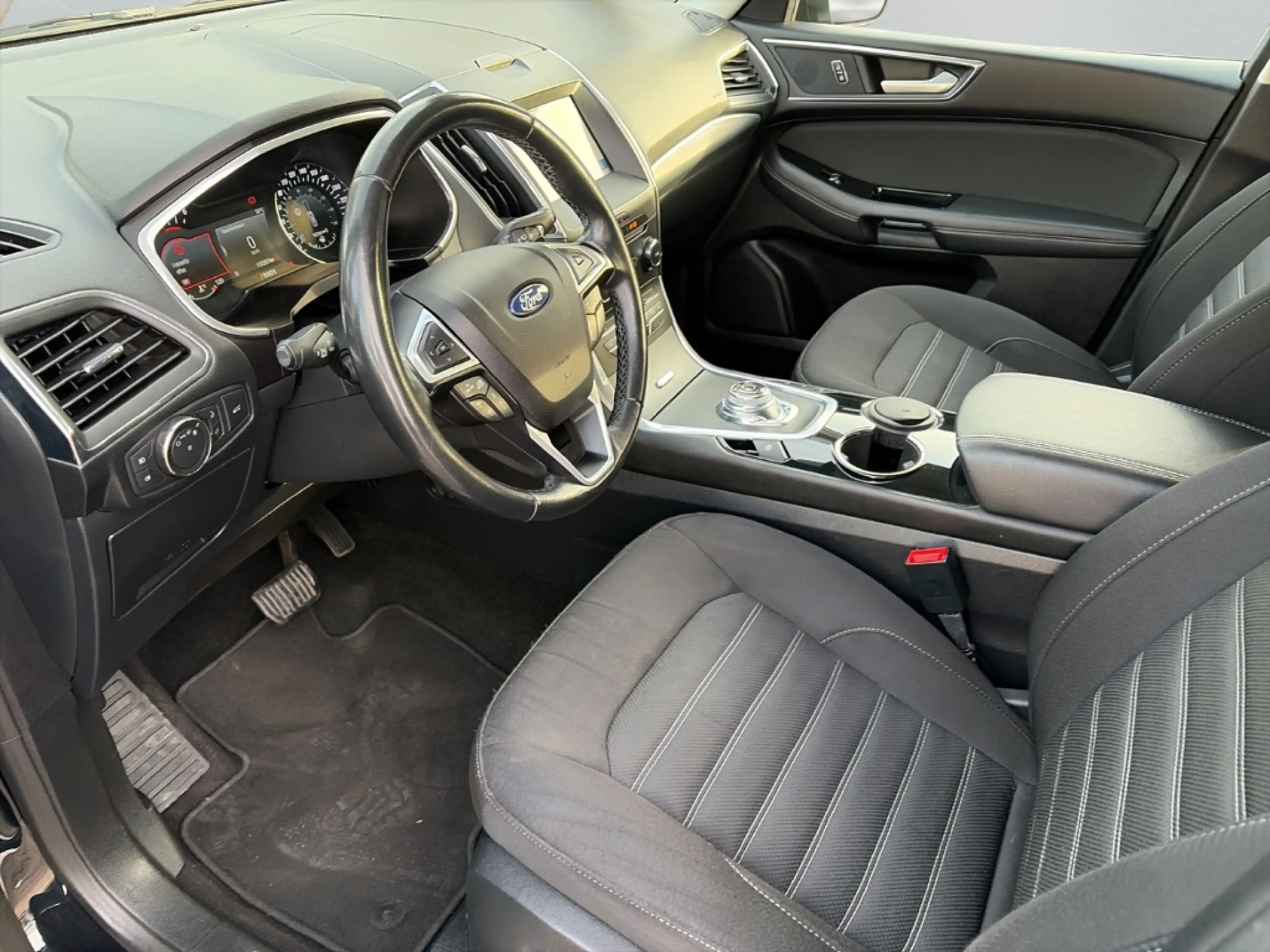 Ford Galaxy Titanium 7-Sitze Navi Memory Sitze LED Blendfreies — photo 9