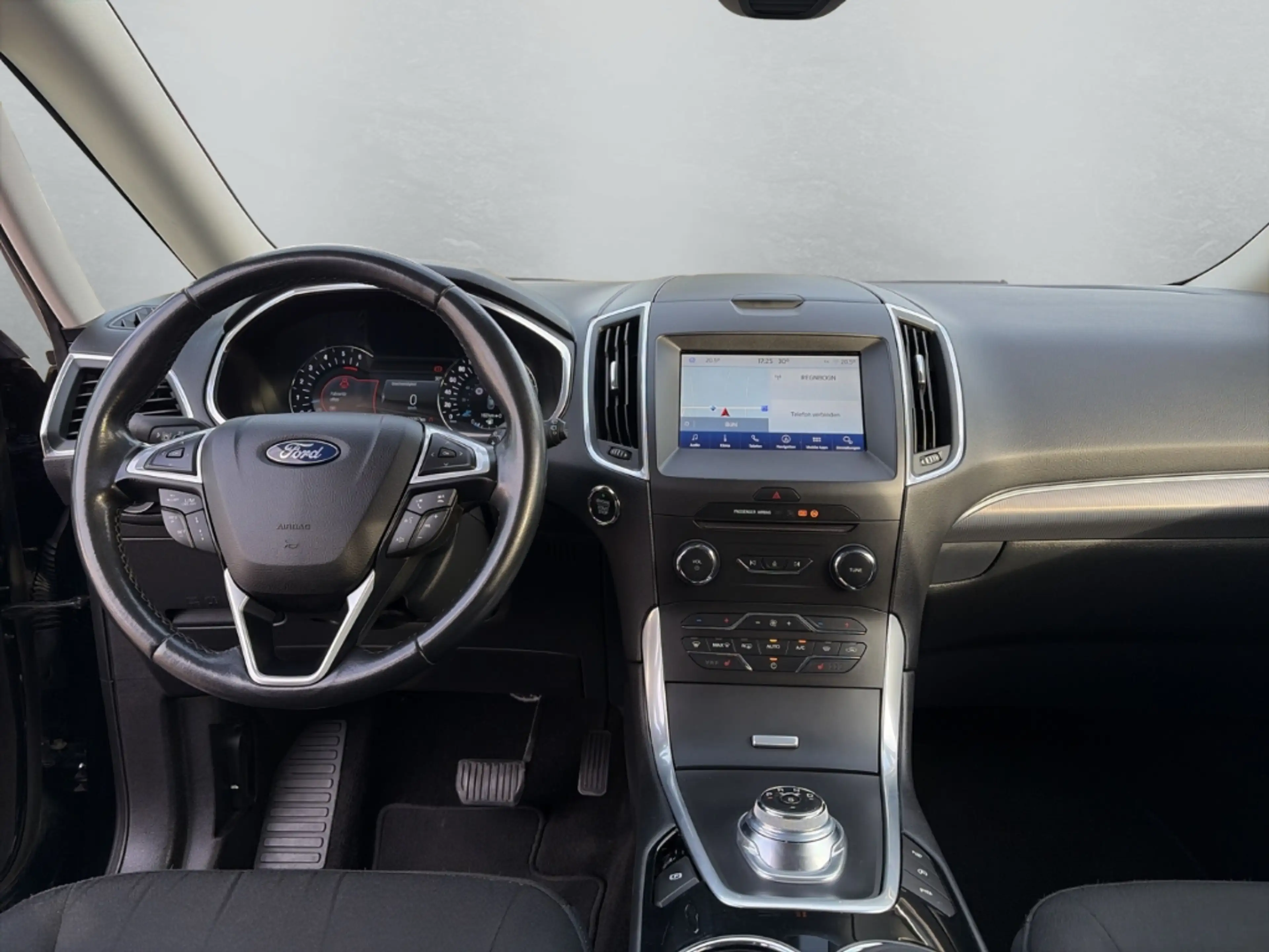 Ford Galaxy Titanium 7-Sitze Navi Memory Sitze LED Blendfreies — photo 7