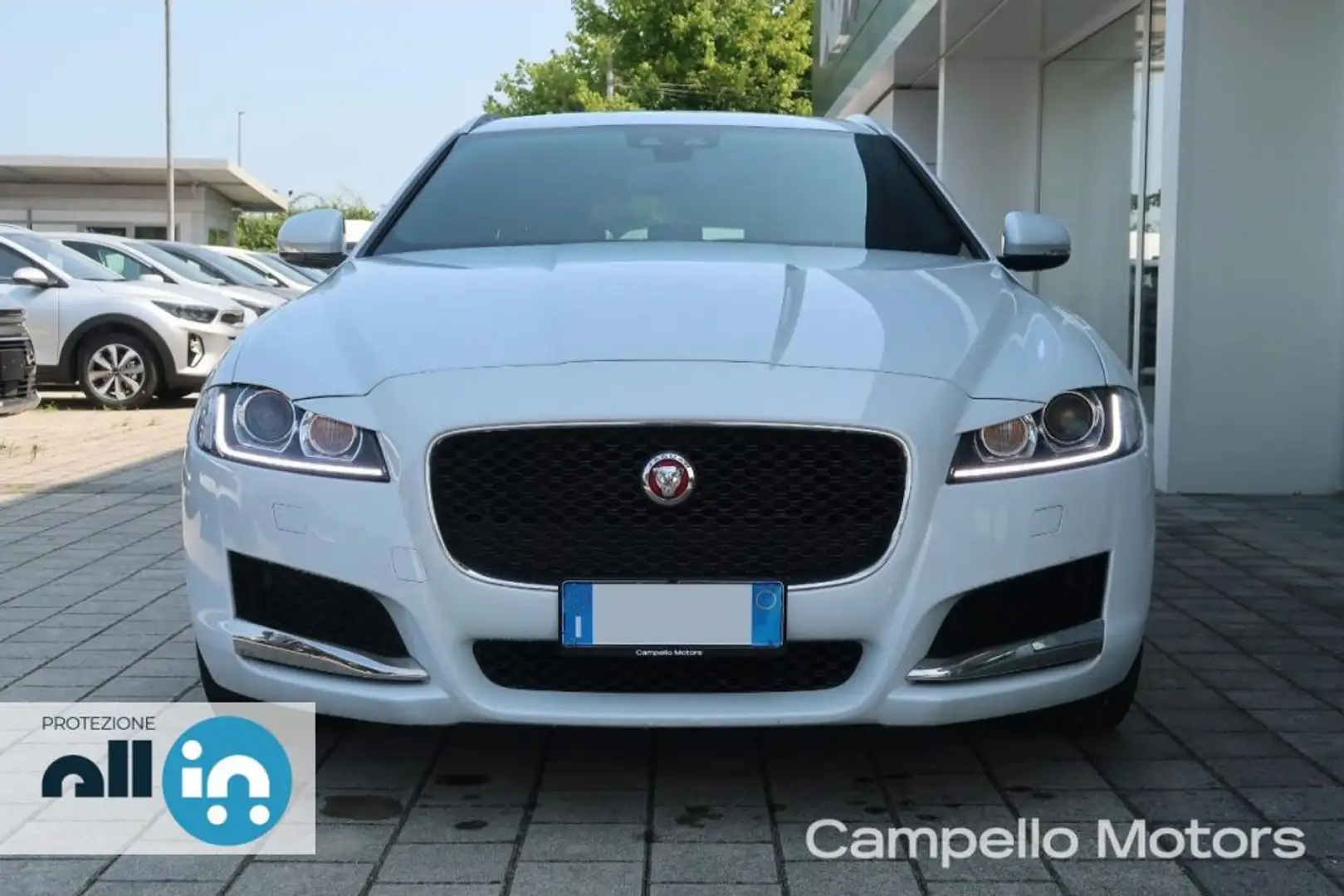 Jaguar XF XF Sportbrake 2.0 D 180cv AWD aut. R-Sport Bianco - 2