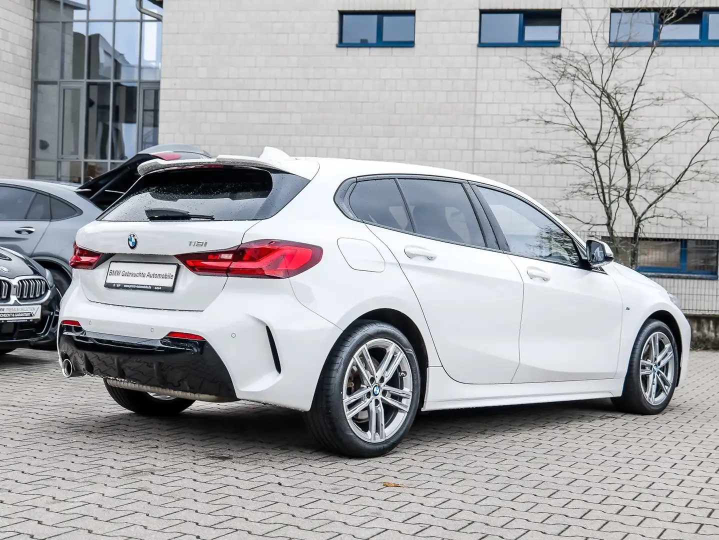 BMW 118 i M Sport SoundSys LM LED Weiß - 2