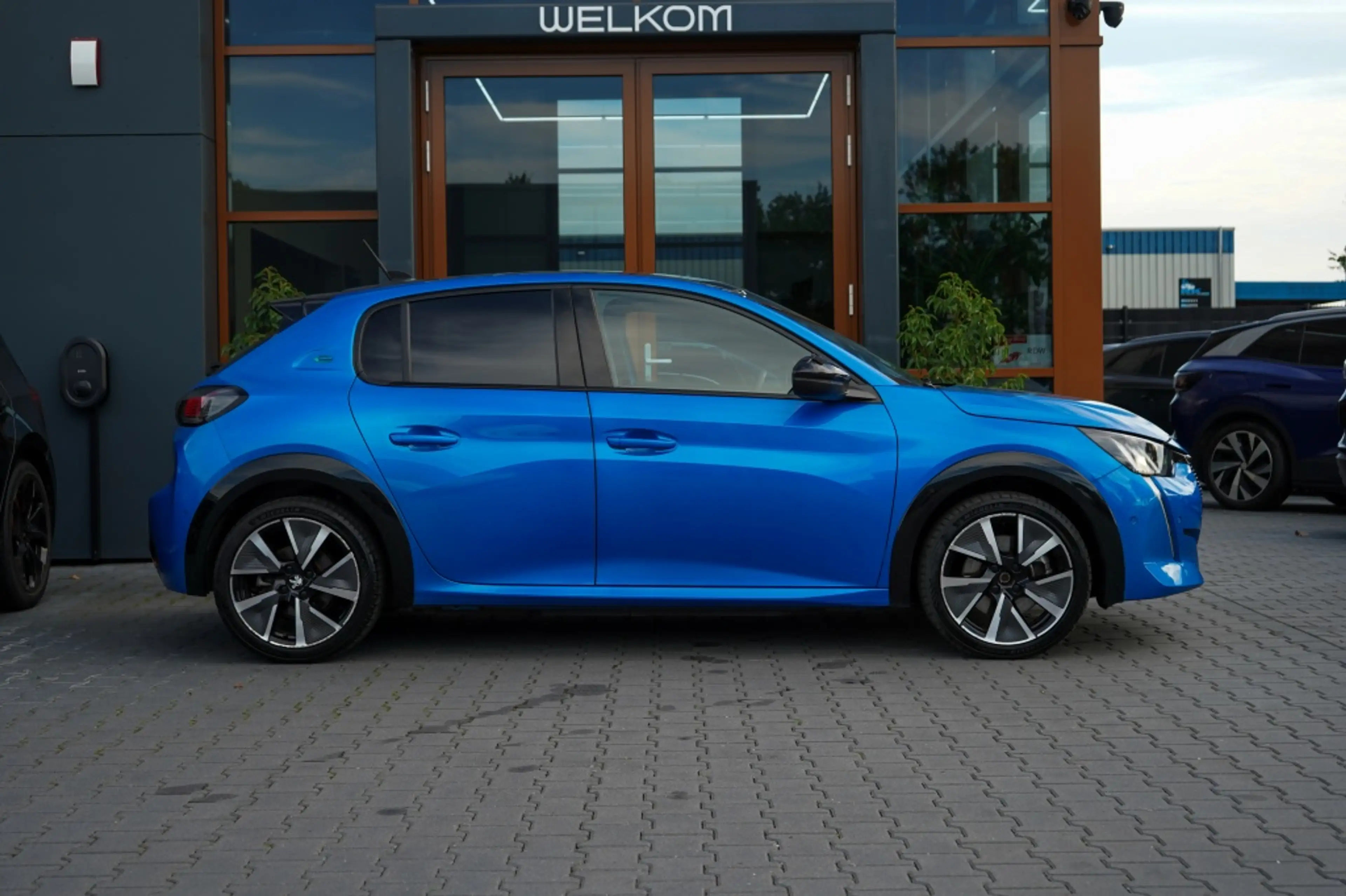 Peugeot e-208 GT Pack 50 kWh | 92,69% SOH | Pano | Stoelverwarmi — photo 11