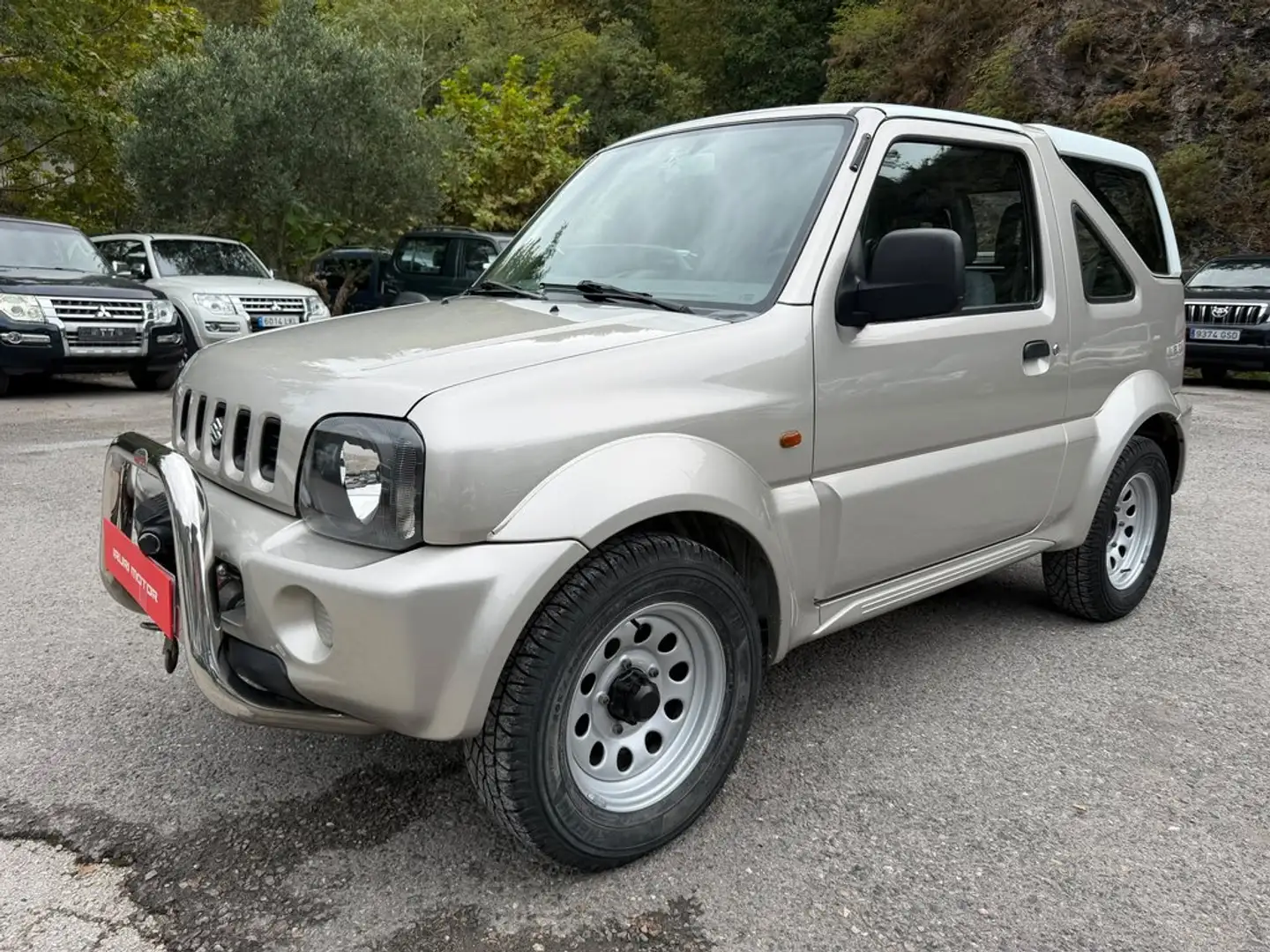Suzuki Jimny 1.3 16V JLX Hard Top ABS Gris - 2
