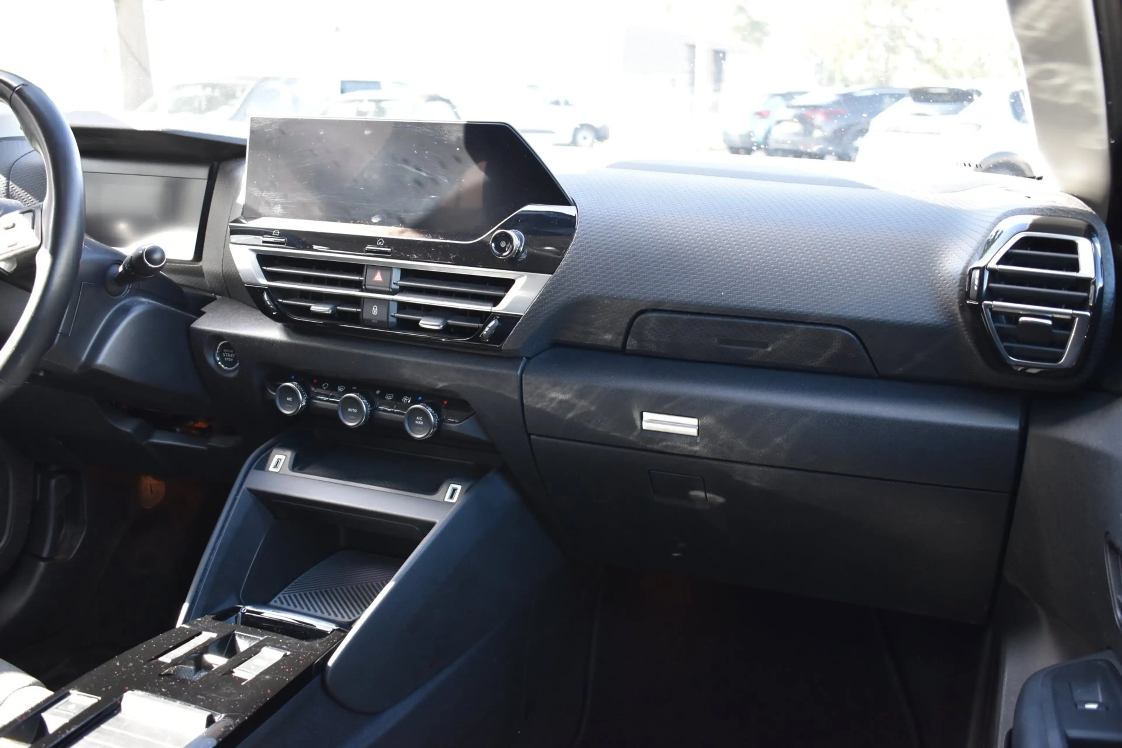 Citroen E-C4 Electric Shine 50 kWh — photo 10
