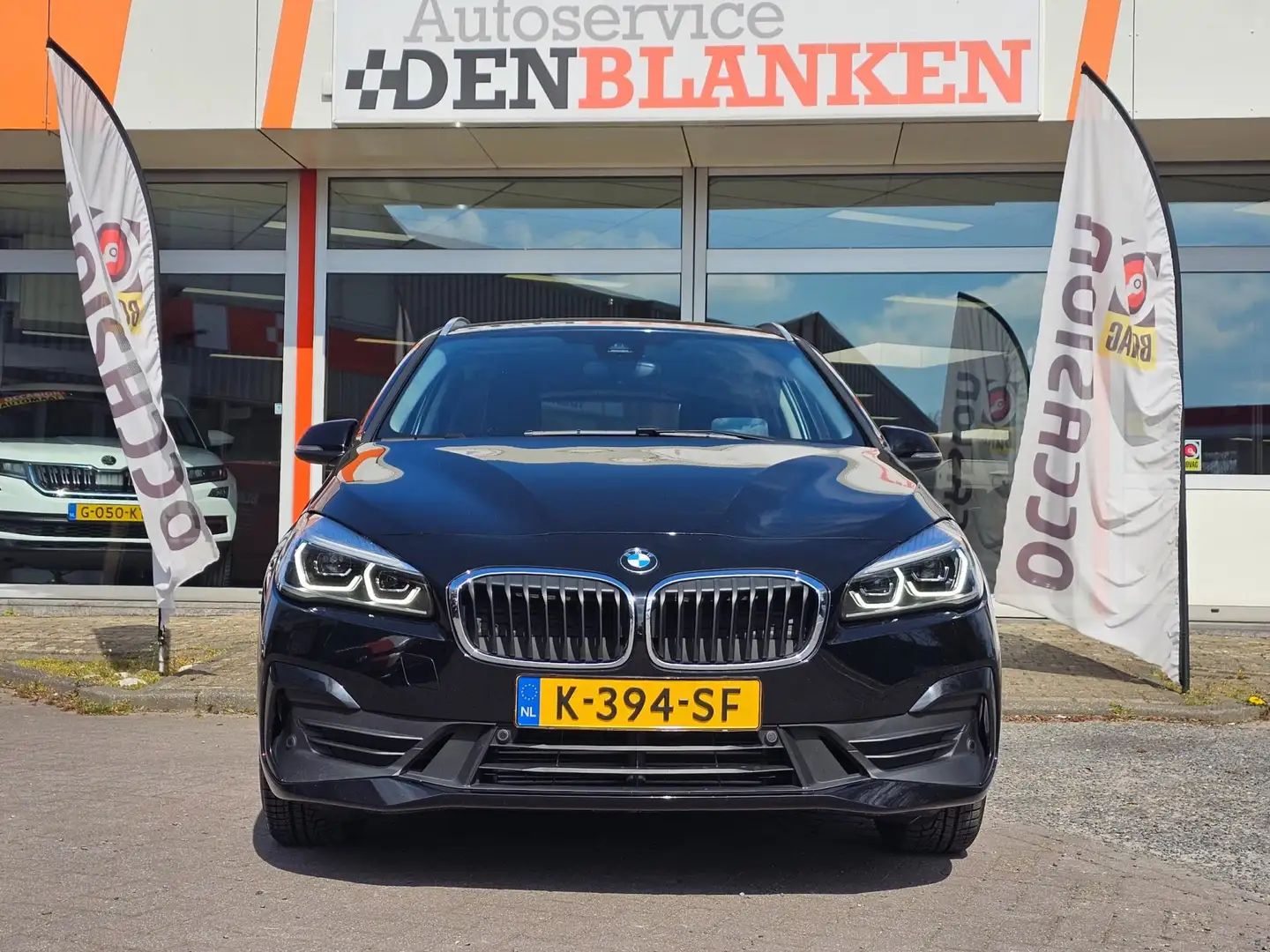 BMW 225 2-serie Active Tourer 225xe iPerformance Centennia Zwart - 2