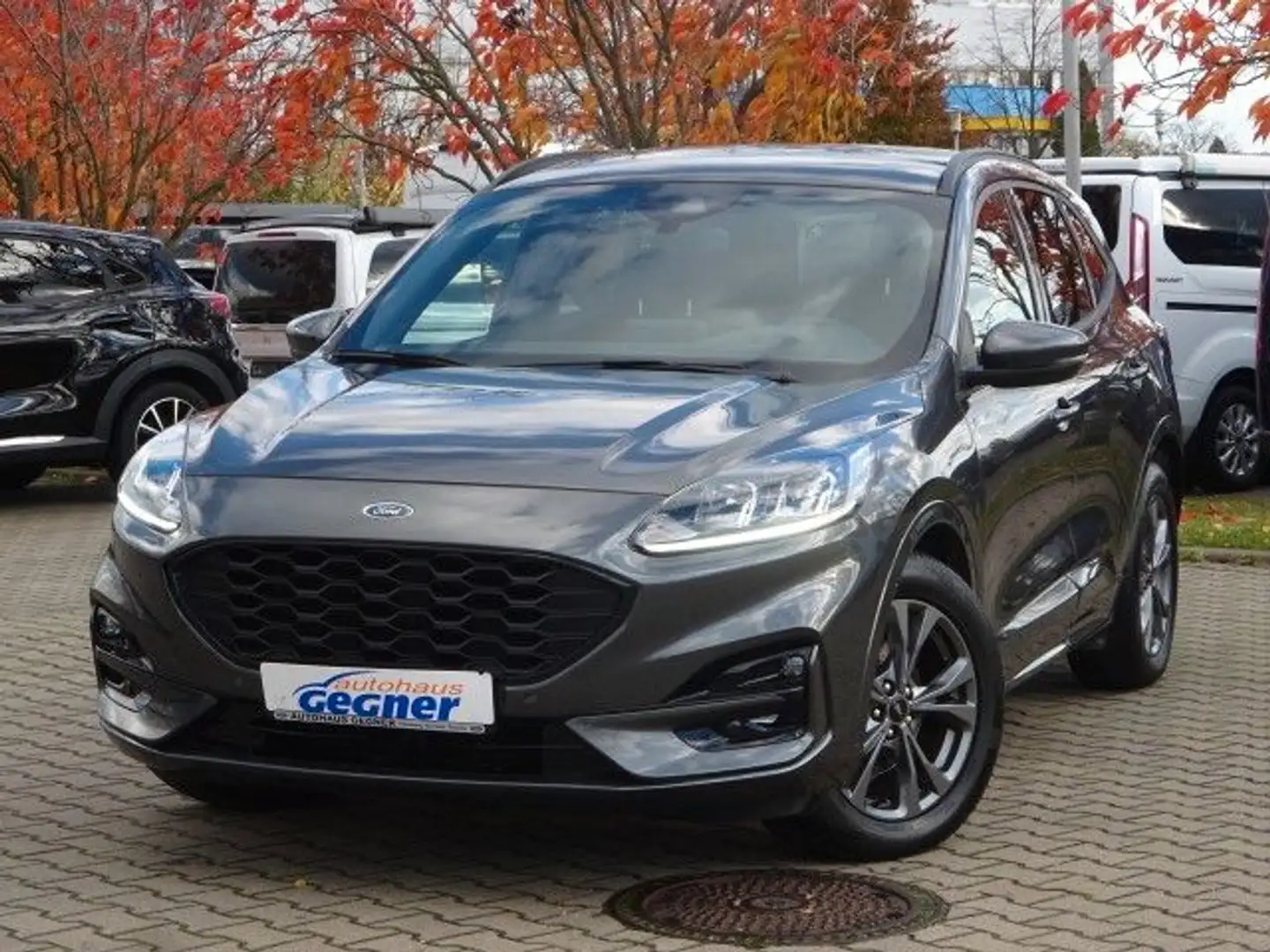 Ford Kuga 120PS Autm. ST-Line Navi 4xSHZ Kamera Gris - 2