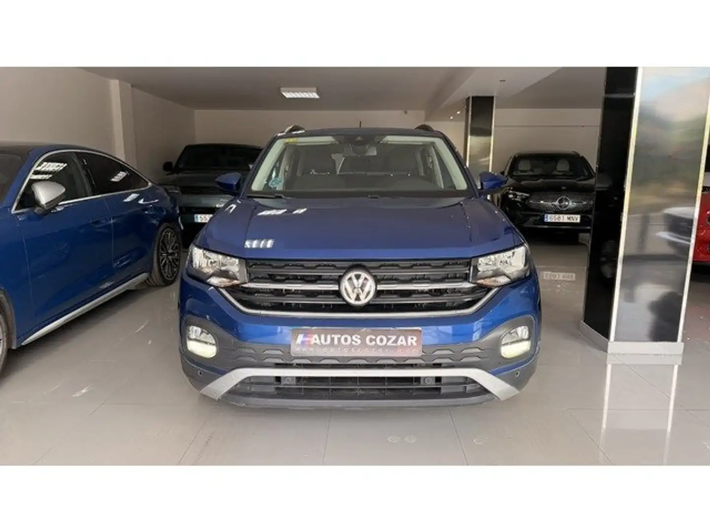 Volkswagen T-Cross 1.0 TSI Advance Azul - 2