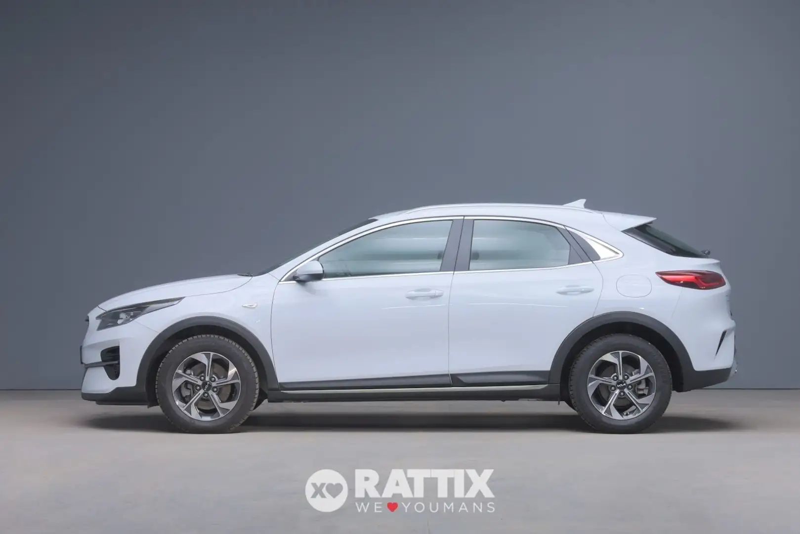 Kia XCeed 1.0 t-GDI 120CV Urban Білий - 2