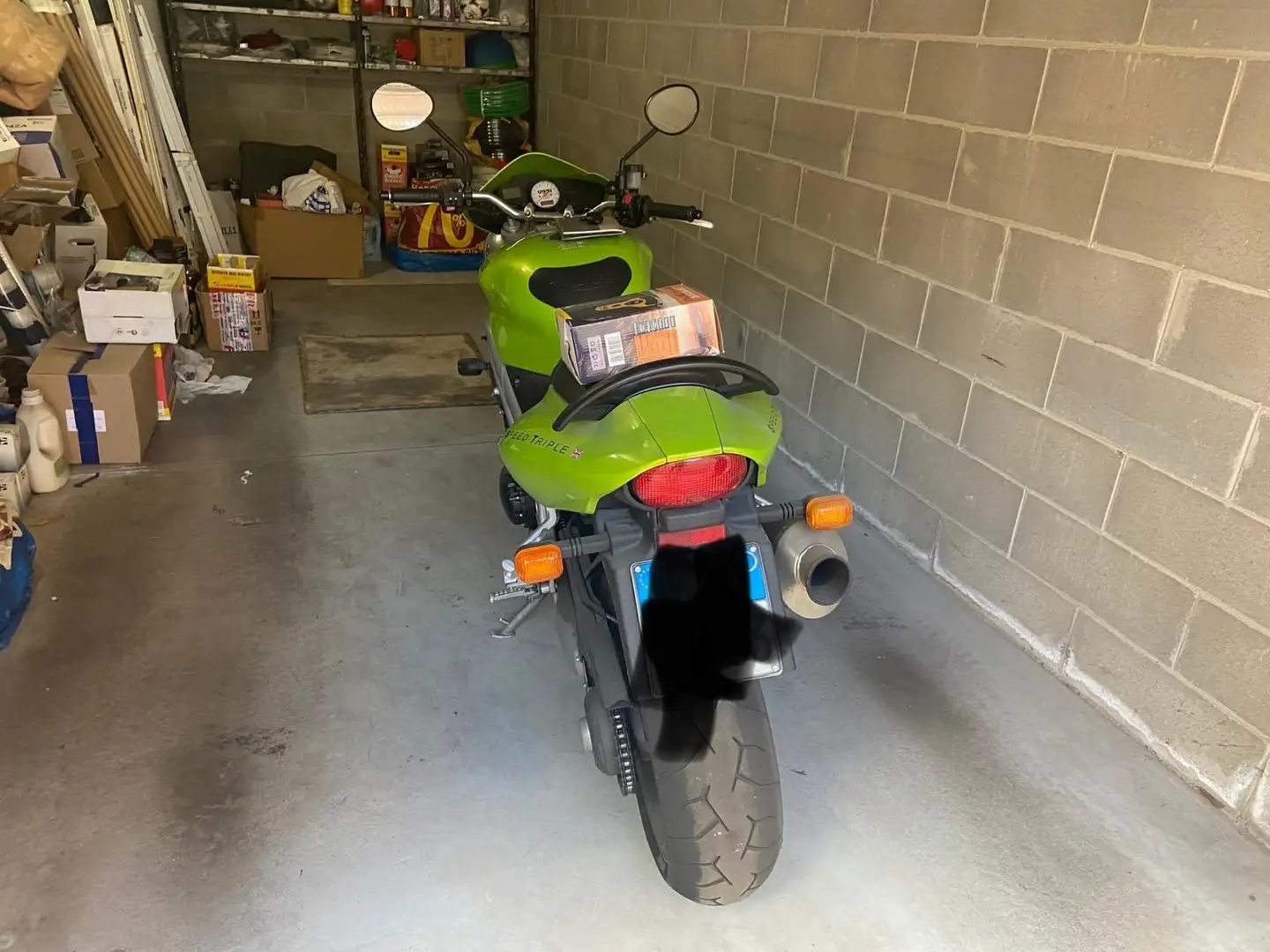 Triumph Speed Triple 955i Verde - 2