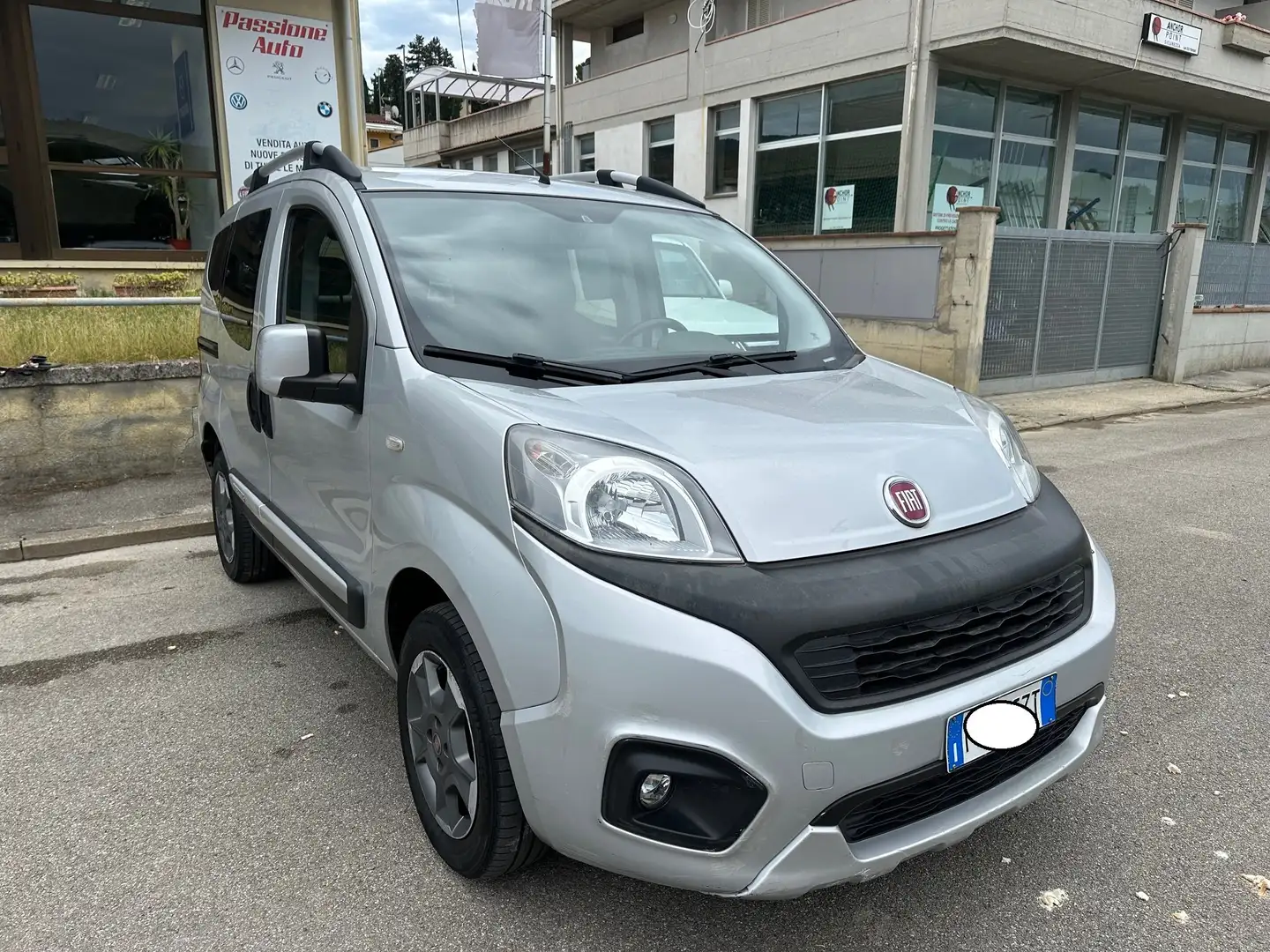 Fiat Qubo Qubo 2017 1.3 mjt 16v Trekking 80cv Argintiu - 1